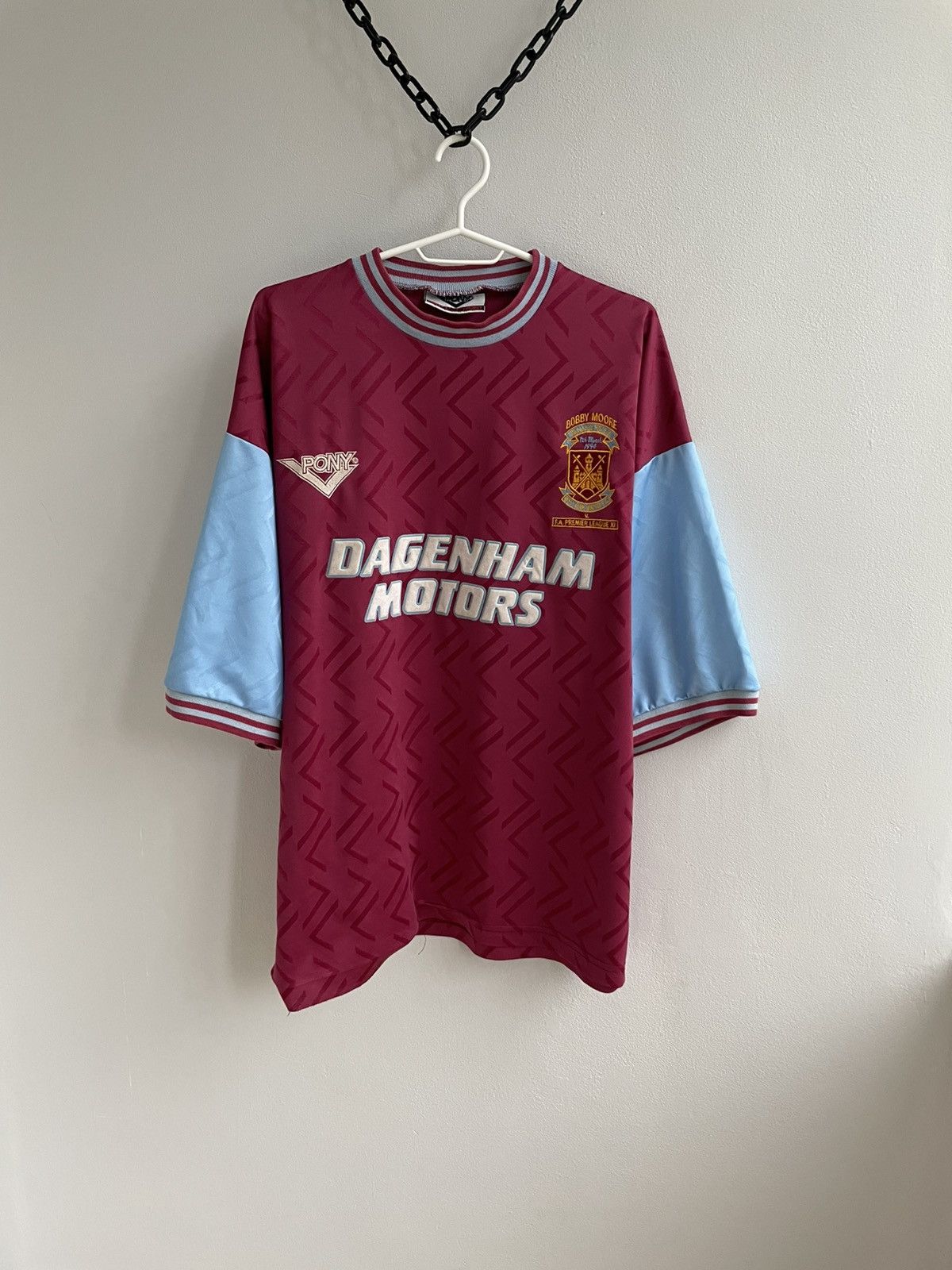 Vintage Bobby Moore West Ham United 1993 1994 1995 Football Shirt Size US XXL / EU 58 / 5 - 1 Thumbnail