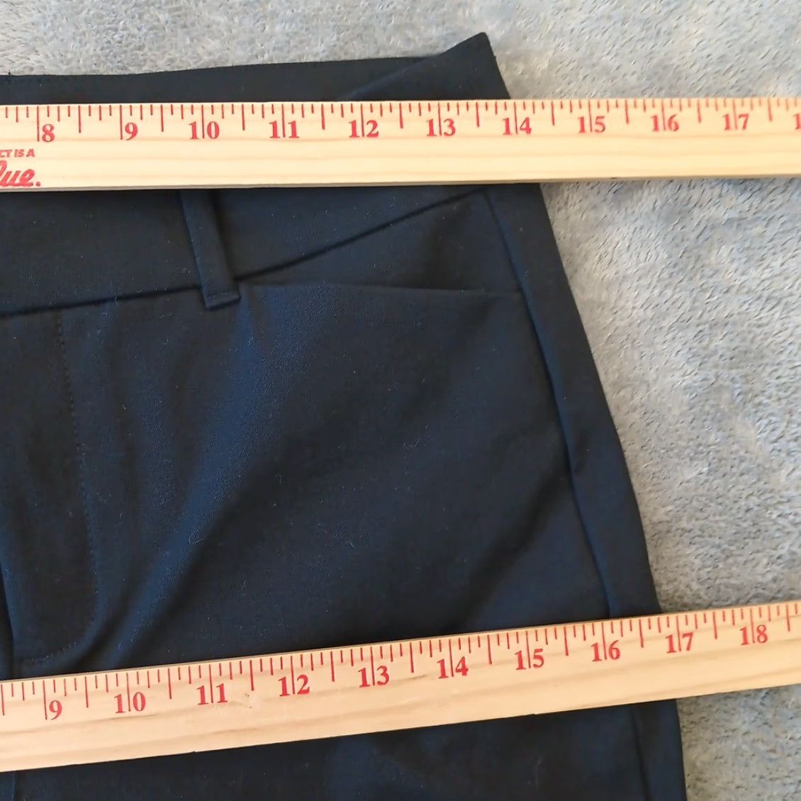 Old Navy Old Navy Pixie Ankle Pants Womens Size 4 Black Stretch Cotton Blend Pockets Modern Straight Leg Cap Stretchy Pockets Womens 4 Black Pixie Ankle Pants Size 27" / US 4 / IT 40 - 3 Thumbnail