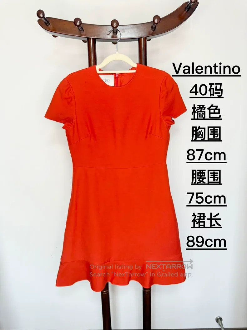 Valentino Valentino dress Size M / US 6-8 / IT 42-44 - 4 Thumbnail