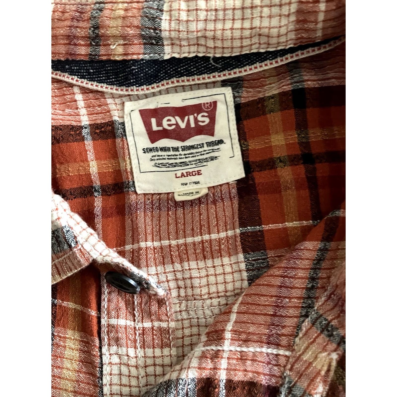 Levi's Levi’s Button-Down Short Sleeve Red Plaid Shirt Men’s Large Regular Cotton Multicolor 90s Covering White Tab Mens Size US L / EU 52-54 / 3 - 2 Thumbnail