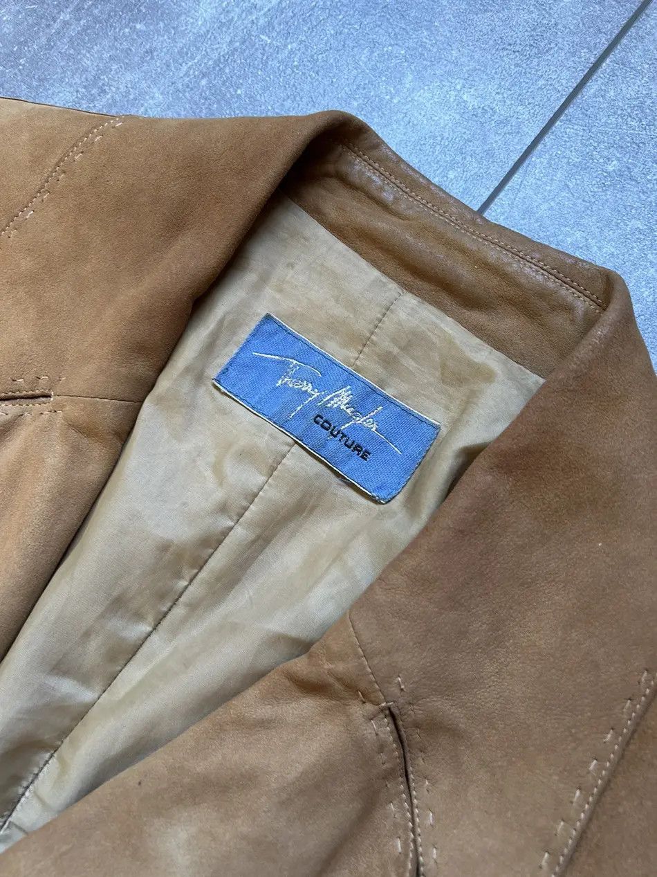 Vintage 90's elegant Thierry Mugler blazer