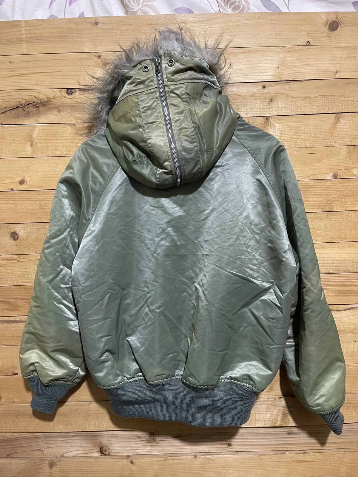 Other Vintage u.s army bomber jacket sun faded Size US M / EU 48-50 / 2 - 2 Thumbnail