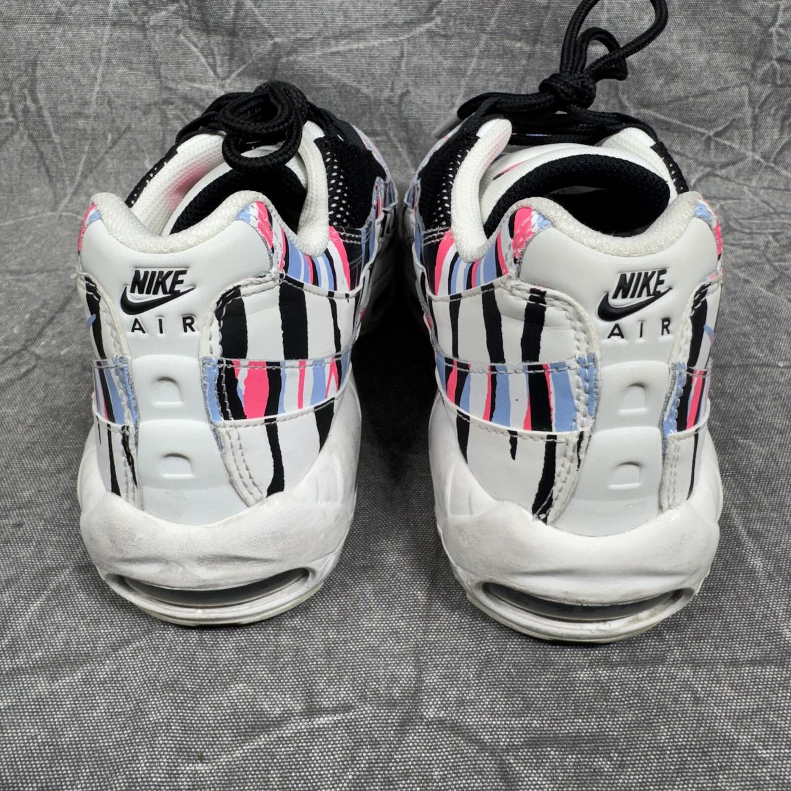 Nike Nike Men's 7.5 Air Max 95 Country Pack Korea CW2359-100 Size US 7.5 / EU 40-41 - 5 Thumbnail