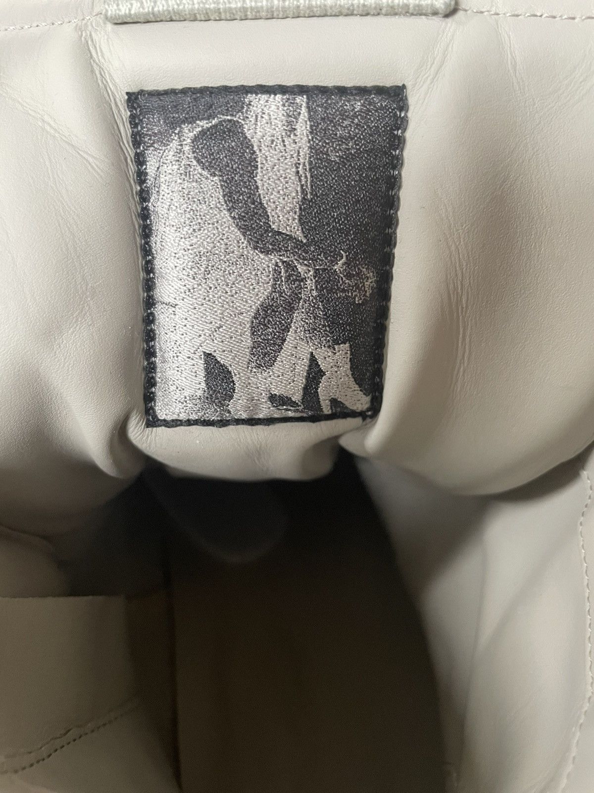 Rick Owens Rick Owens geobasket milk EU41 Size US 8 / EU 41 - 5 Thumbnail