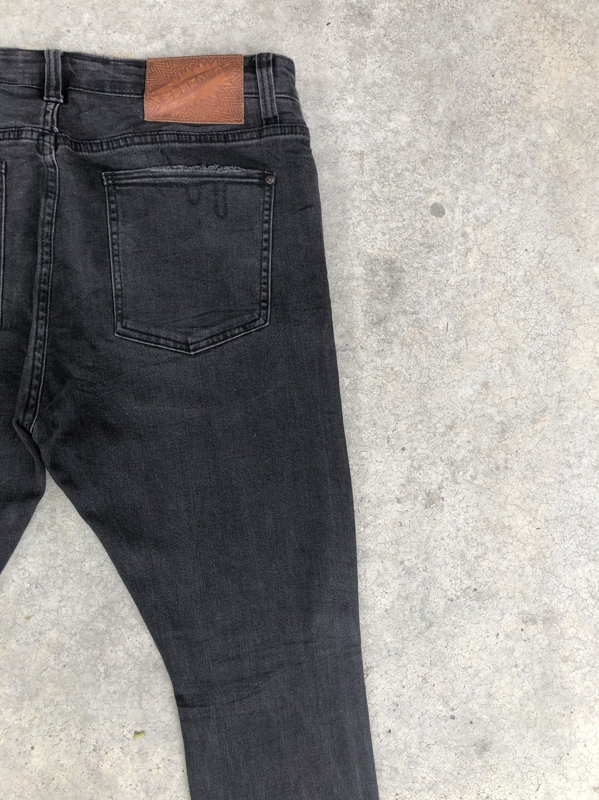 Icecream Icecream Running Dog Logo Distressed Jeans Size US 34 / EU 50 - 10 Thumbnail