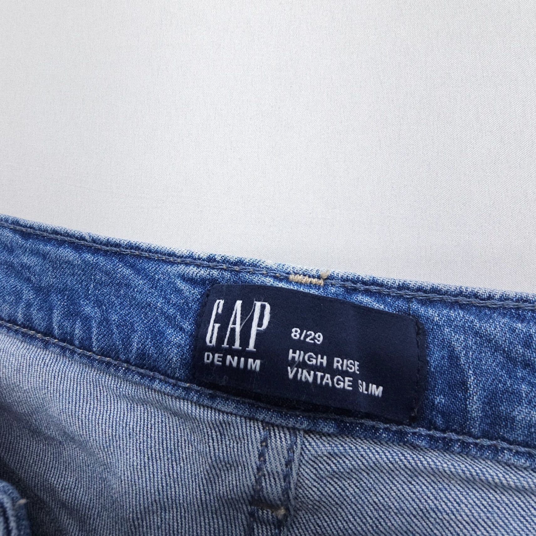 Gap VINTAGE Gap High Rise Slim Jeans Womens 8 / 29 Blue Distressed Denim Stretch Straight 5-Pocket Womens 90s Theme Size 30" / US 8 / IT 44 - 3 Thumbnail