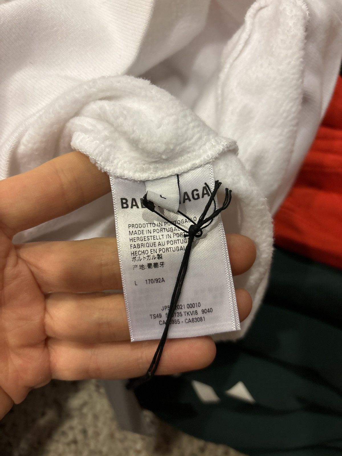 Balenciaga Balenciaga White Pixel Logo Hoodie Size US XL / EU 56 / 4 - 4 Thumbnail