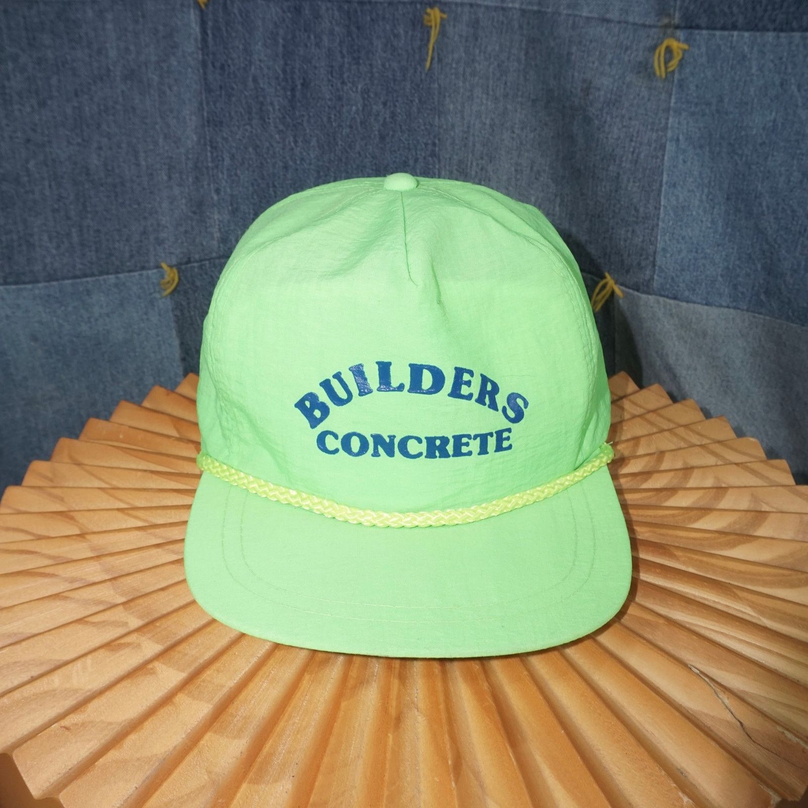 Vintage OSFA - Vintage builders concrete spell out neon rope hat Size ONE SIZE - 1 Thumbnail