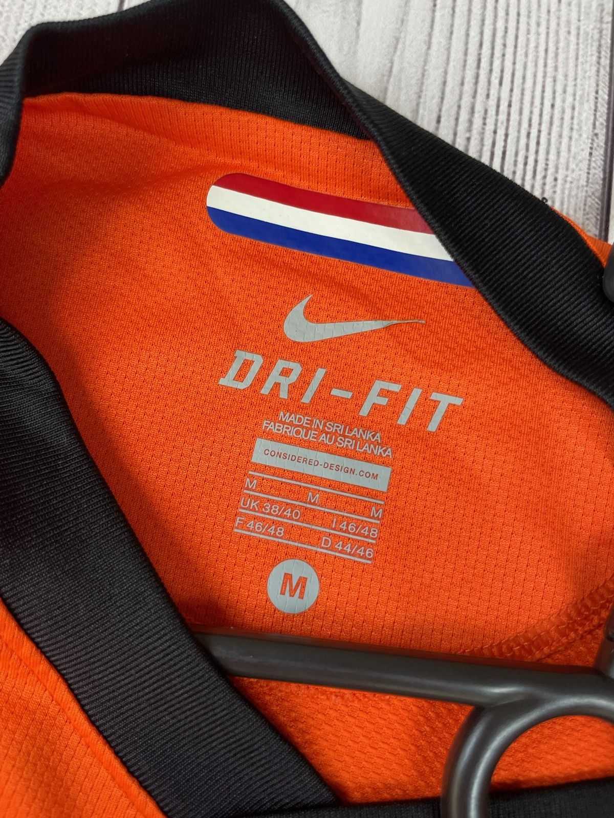 Nike Vintage Nederland Holland soccer jersey Van Der Vaart size M Size US M / EU 48-50 / 2 - 3 Thumbnail