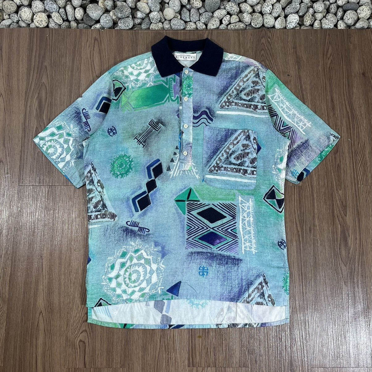 Givenchy Gentleman Givenchy Half Button Polo Shirt – Abstract Pattern Size US XL / EU 56 / 4 - 1 Thumbnail