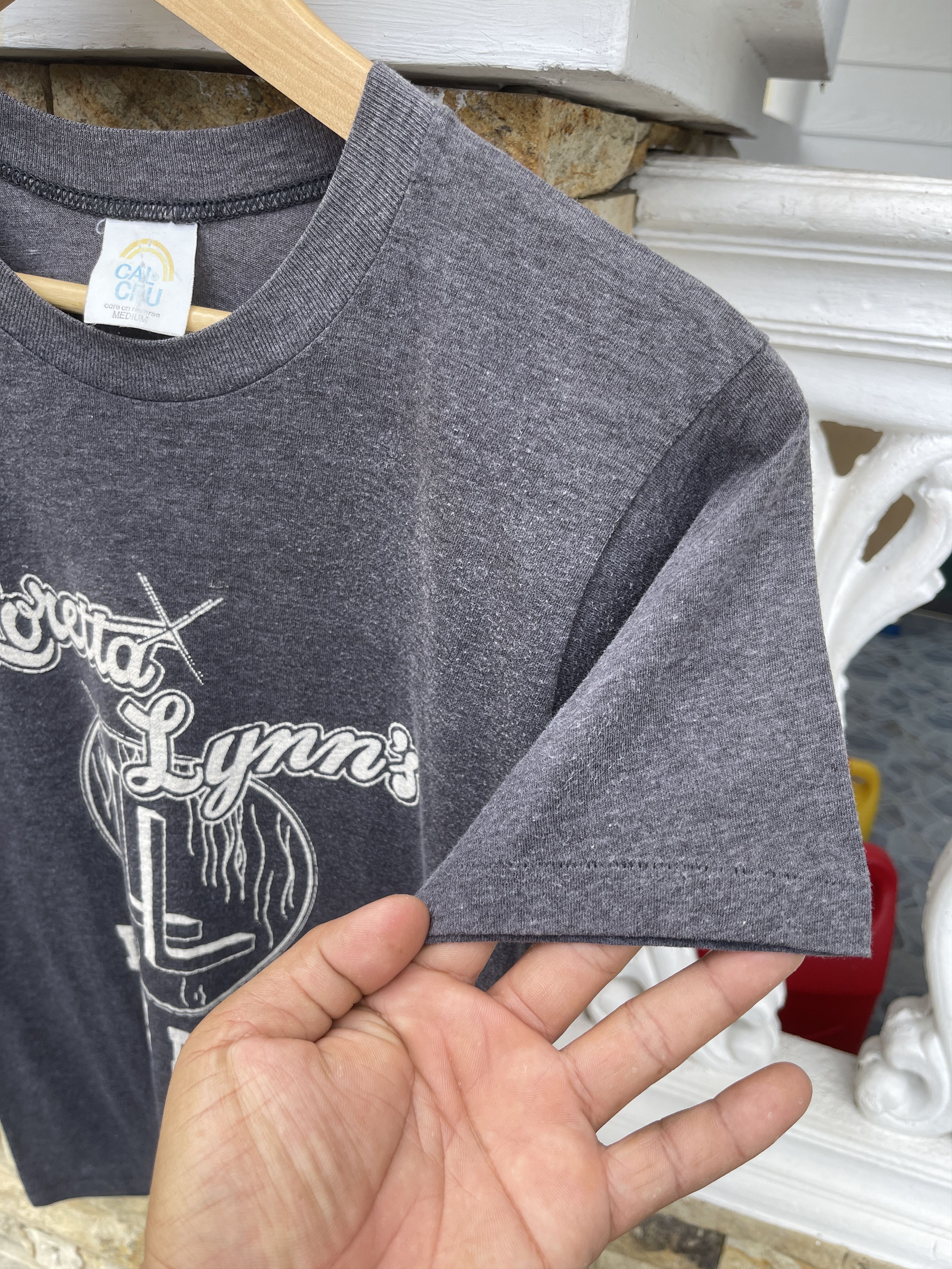 Vintage Last Drop🔥Rare🔥Vtg 70s Loretta Lynn’s Single Stitch T-Shirt Size US M / EU 48-50 / 2 - 6 Thumbnail
