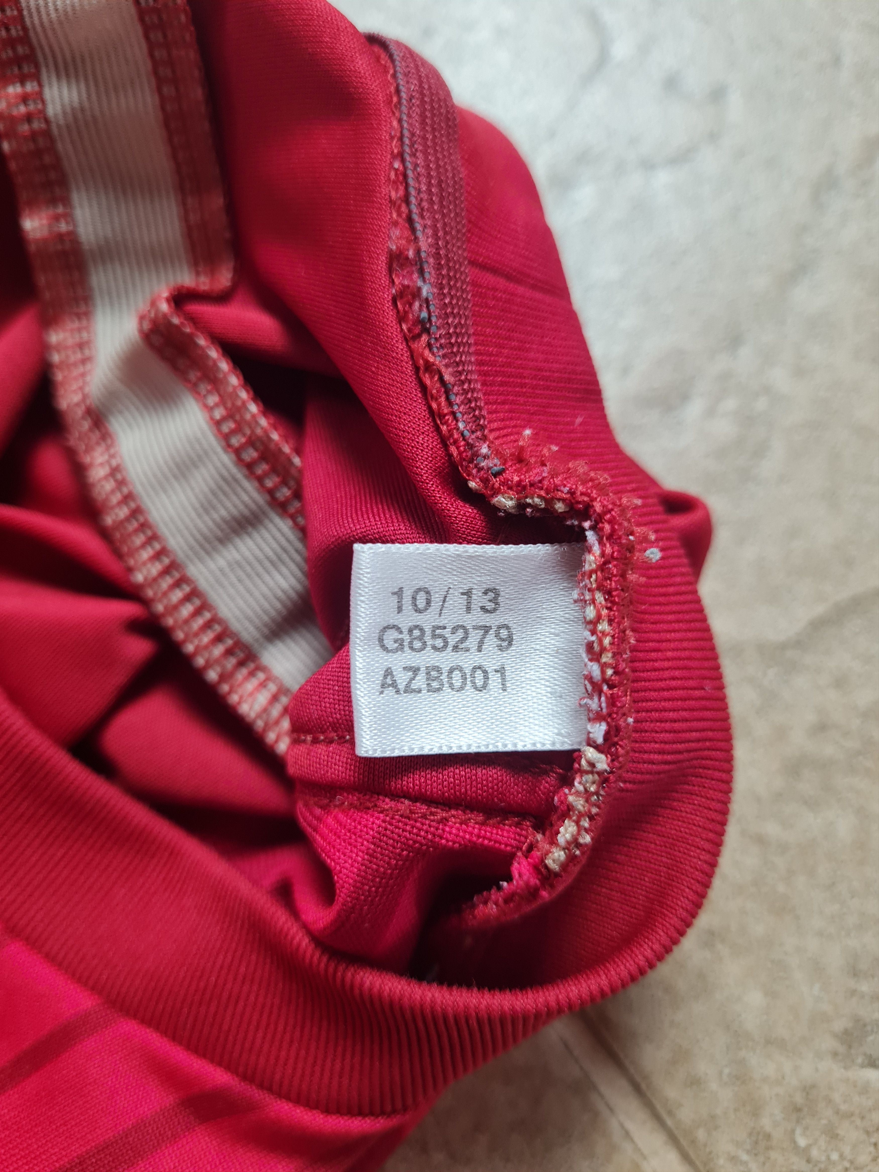 Adidas Spain Home Shirt 2014 World Cup Champions Adidas Football Size US L / EU 52-54 / 3 - 15 Thumbnail