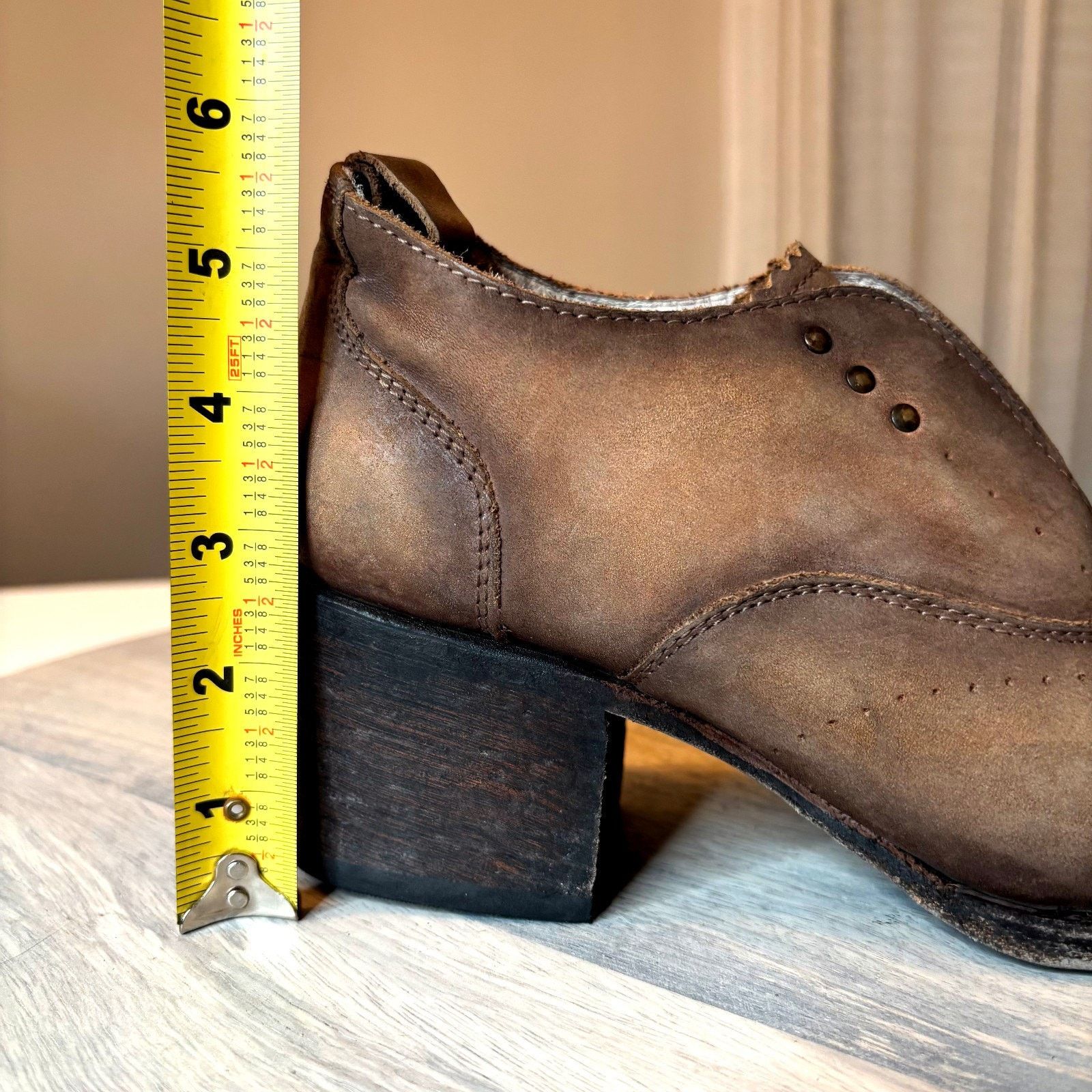 FREEBIRD Freebird Sadie Distressed Brown Leather Ankle Booties Size 9 Size US 9 / IT 39 - 10 Thumbnail