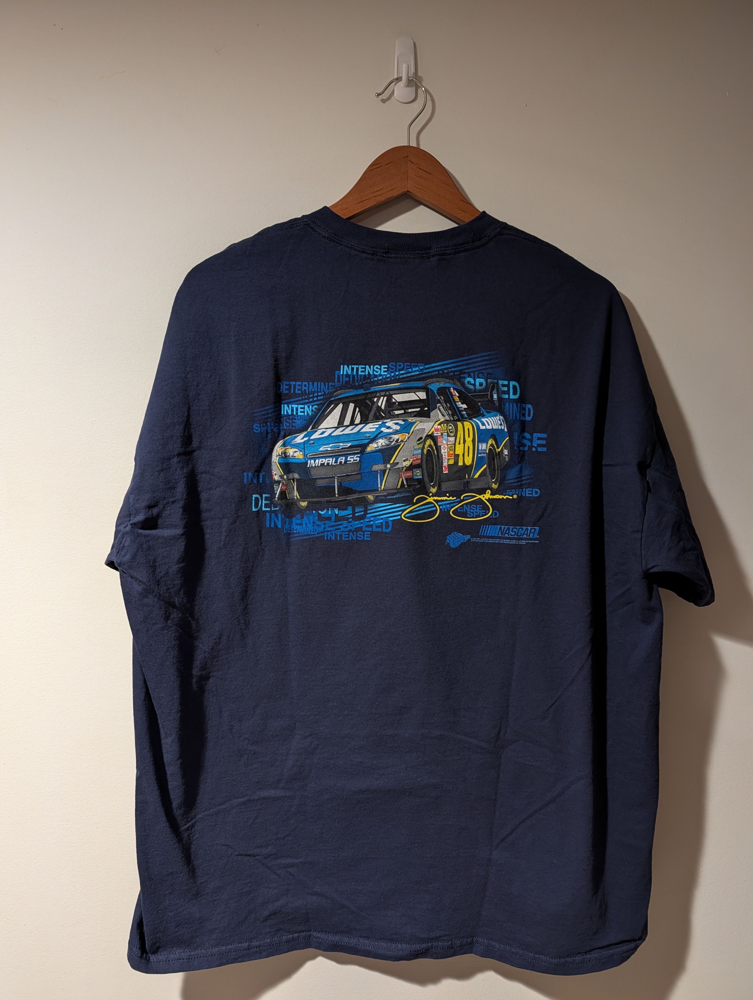 NASCAR Vtg Jimmie Johnson NASCAR Racing Graphic T-Shirt Lowe's #48 Size US XXL / EU 58 / 5 - 1 Thumbnail