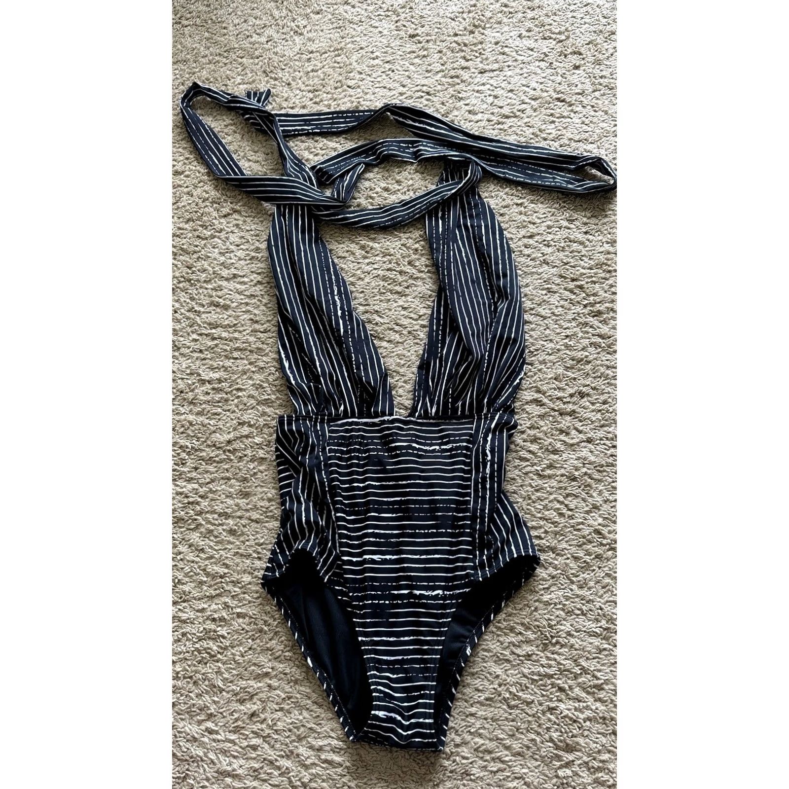 Bather COCOSHIP One Piece Retro Backless Bather High-Waisted Swimsuit 12 Women's Black & White Striped Halter Adjustable Strap Built-In Bra Size ONE SIZE - 4 Thumbnail