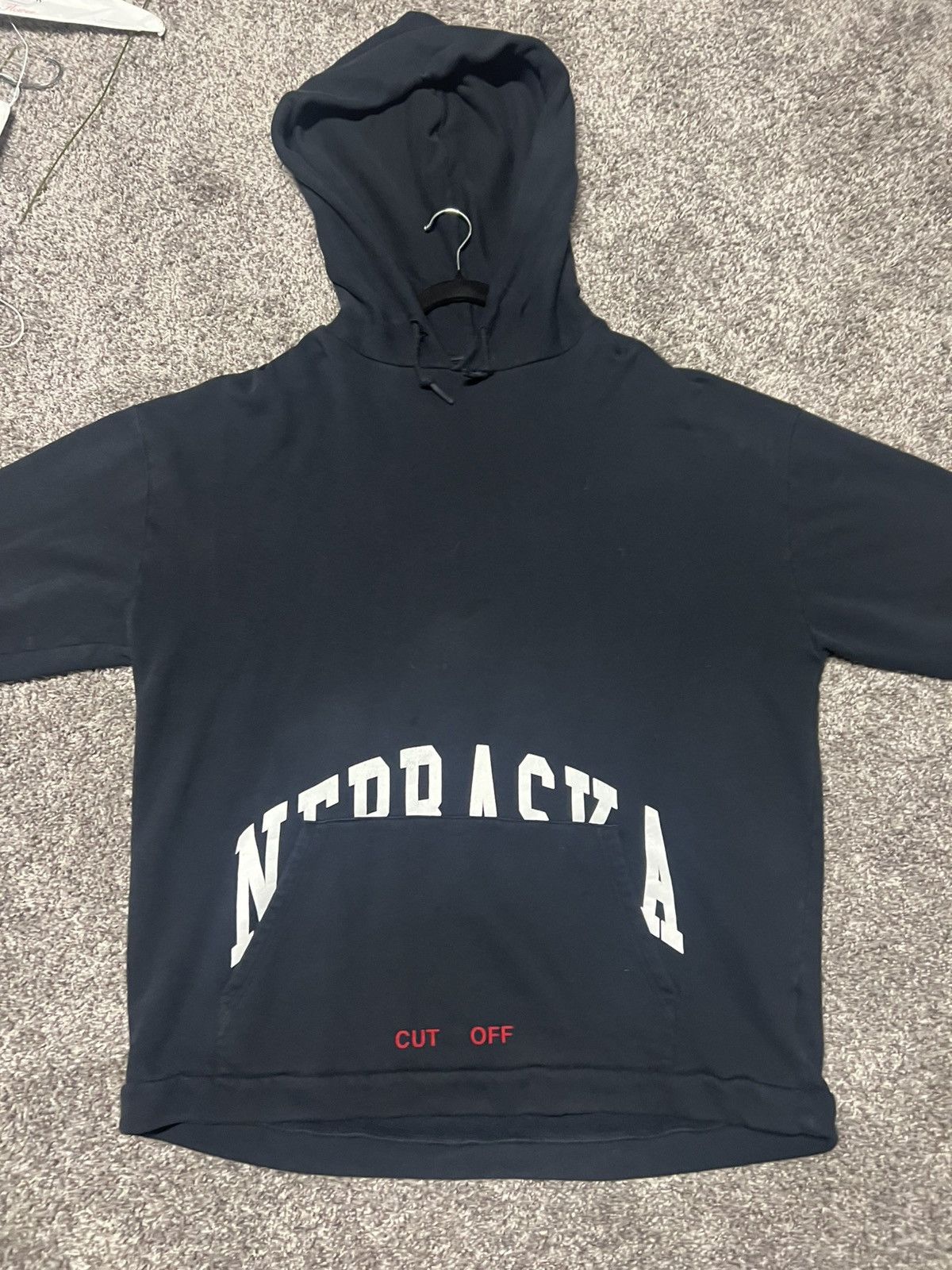 Off-White Off-White™ "Nebraska Cut Off" Diagonal Hoodie Size US S / EU 44-46 / 1 - 1 Thumbnail