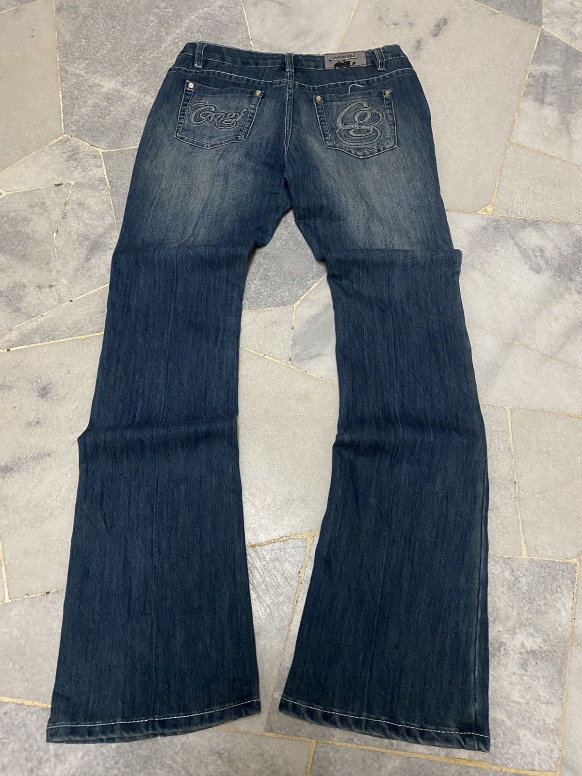 Coogi Vintage COOGI Embroidered Logo Denim Jeans - Y2K Flare Size 30" / US 8 / IT 44 - 10 Thumbnail
