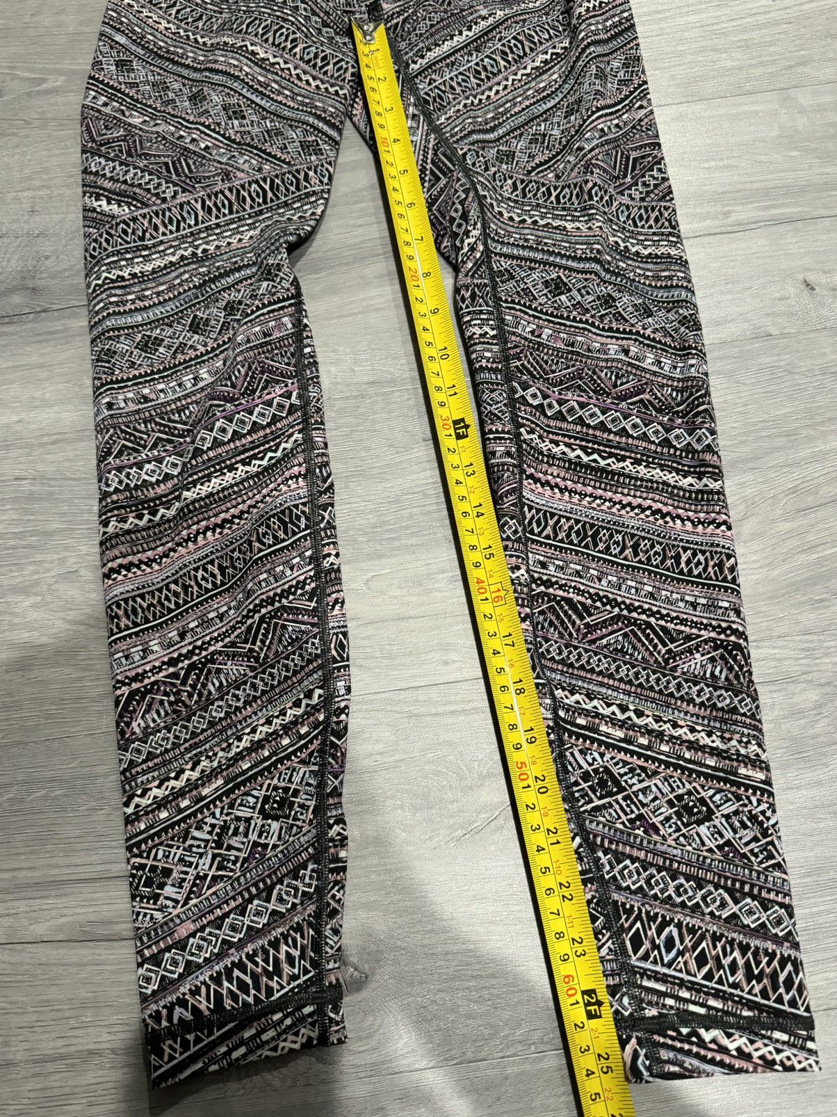 Lululemon Lululemon Wunder Under High-Rise Tight Full-On Luxstreme Size 28" / US 6 / IT 42 - 6 Thumbnail