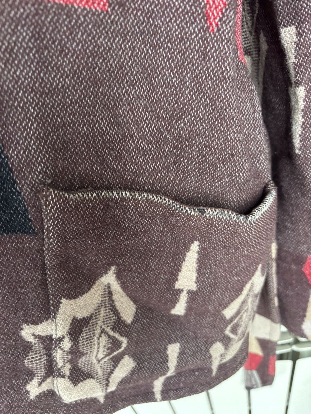 Ralph Lauren Vintage Ralph Lauren Aztec Wool Hooded Jacket Size US L / EU 52-54 / 3 - 18 Thumbnail