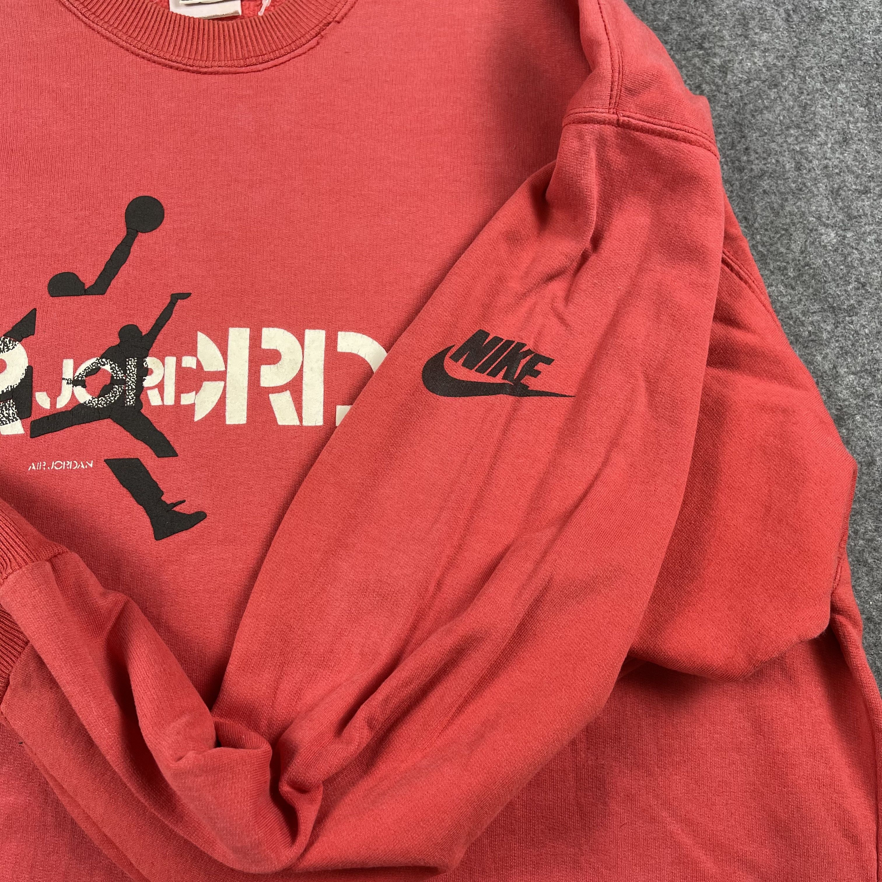 Nike Vintage Nike Air Jordan Sweatshirt F28 Size US L / EU 52-54 / 3 - 4 Thumbnail
