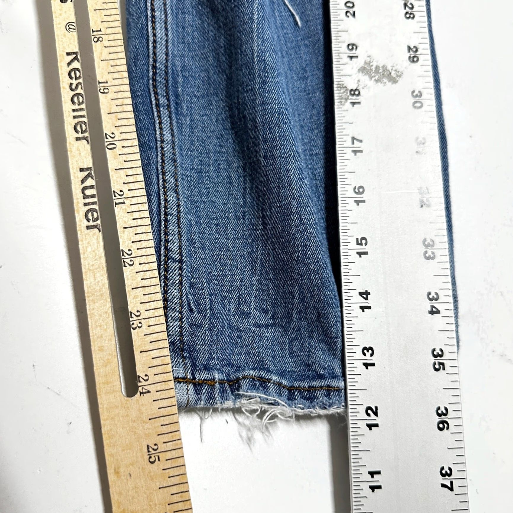 Abercrombie & Fitch VINTAGE Abercrombie & Fitch Jeans Blue Skinny High Rise 12 Women's PILLING RIPPED Size 34" / US 12 / IT 48 - 5 Thumbnail