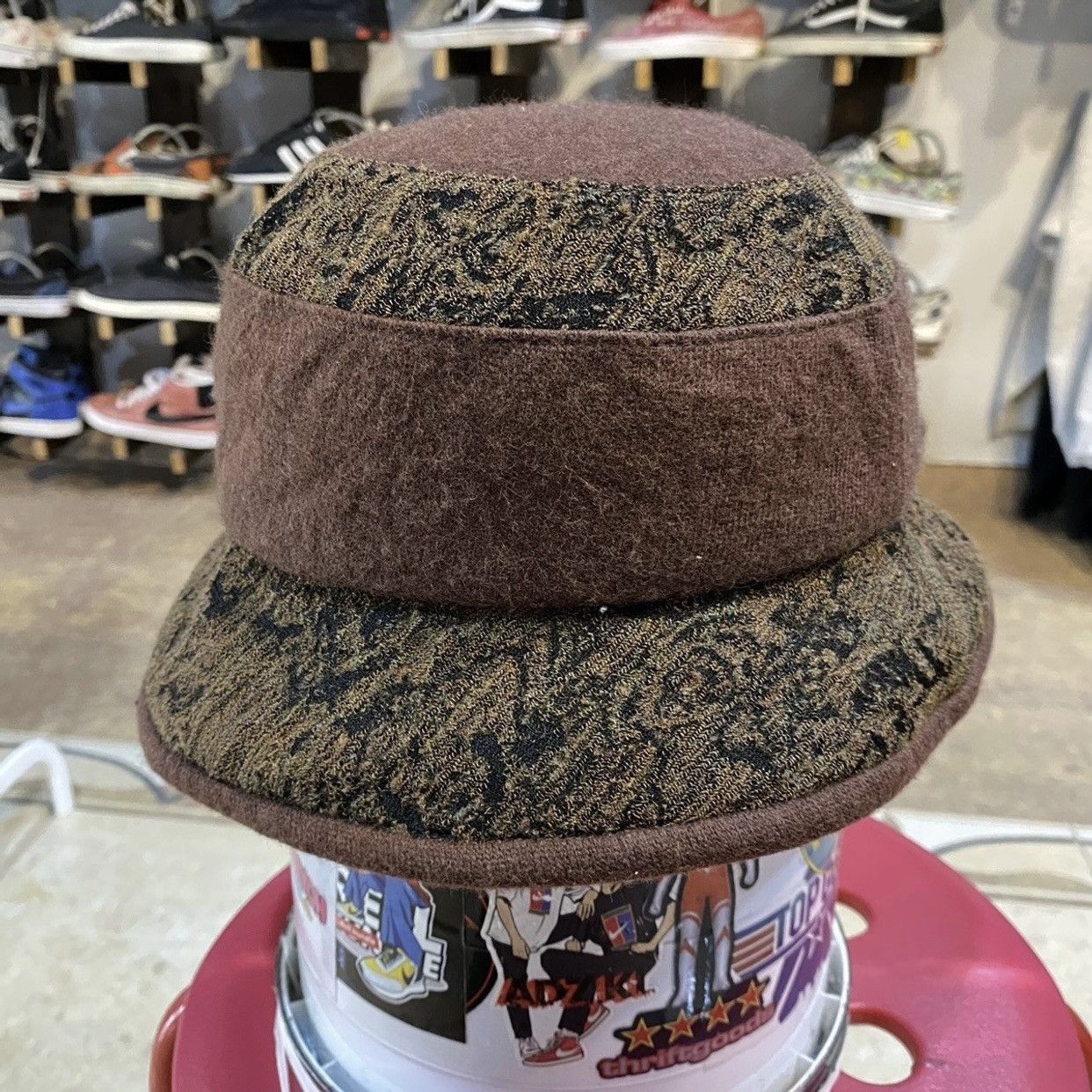 Japanese Brand brown wool bucket hat with a patterned brim made in japan Size ONE SIZE - 3 Thumbnail