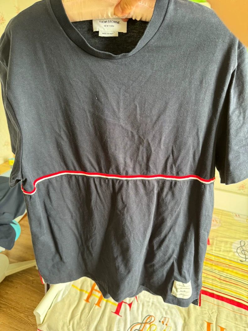 Thom Browne Thom browne Short sleeves 2504-Nextarrow Size US XL / EU 56 / 4 - 1 Thumbnail
