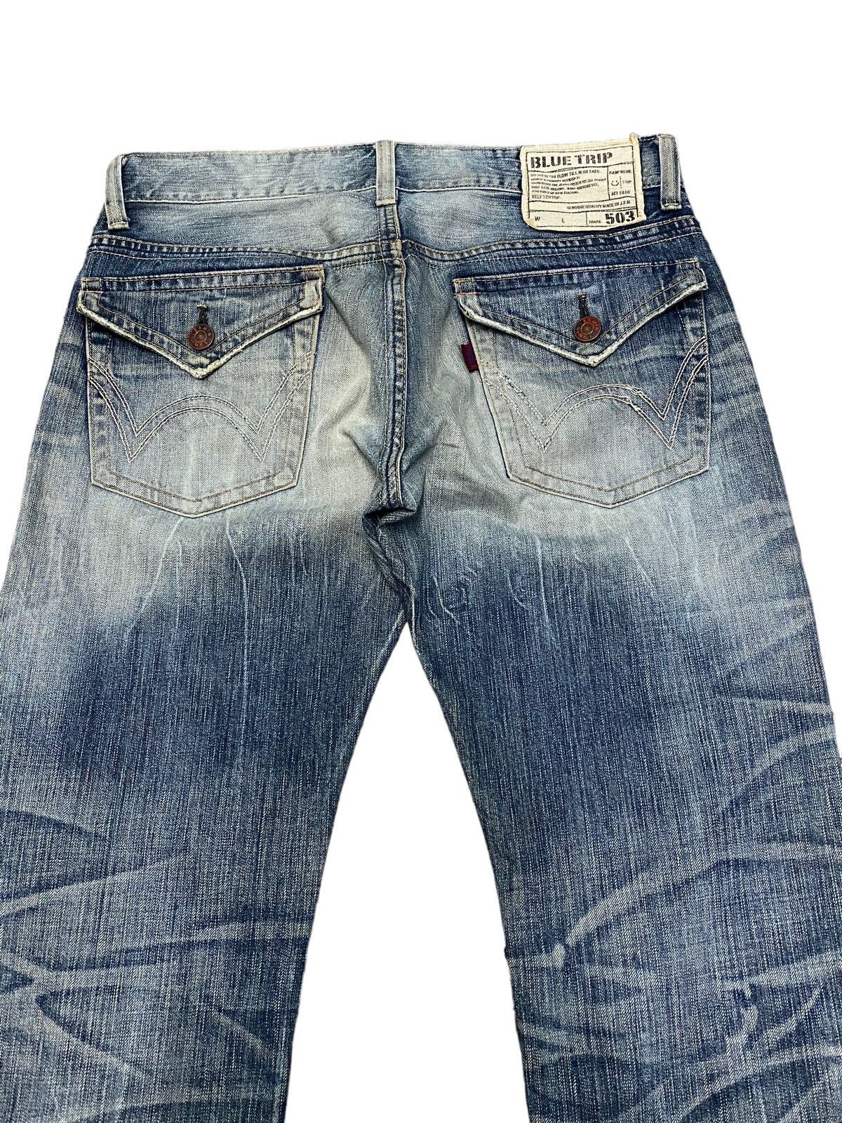 Edwin Vintage Edwin 503 blue trip flare distressed jeans Size US 35 - 13 Thumbnail