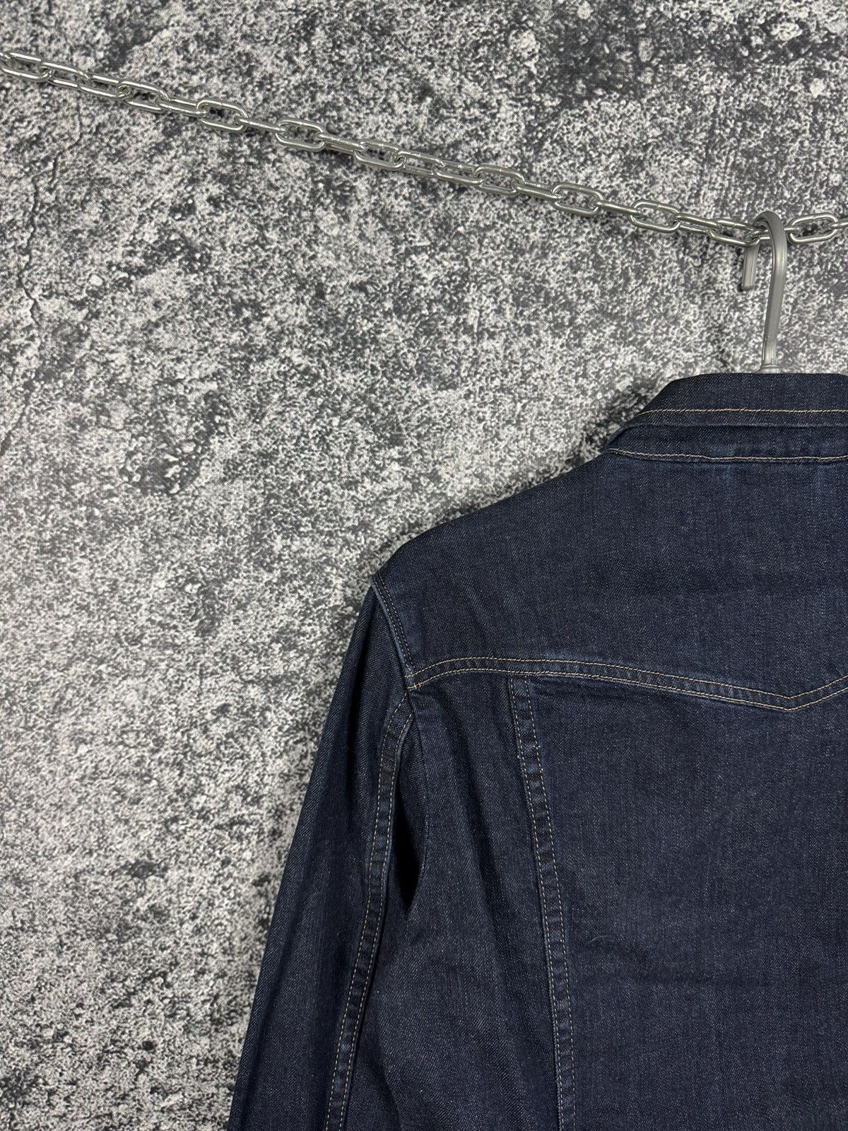Levi's Levis Vintage Denim Trucker Jacket Classic Navy Blue Sz L Size L / US 10 / IT 46 - 13 Thumbnail