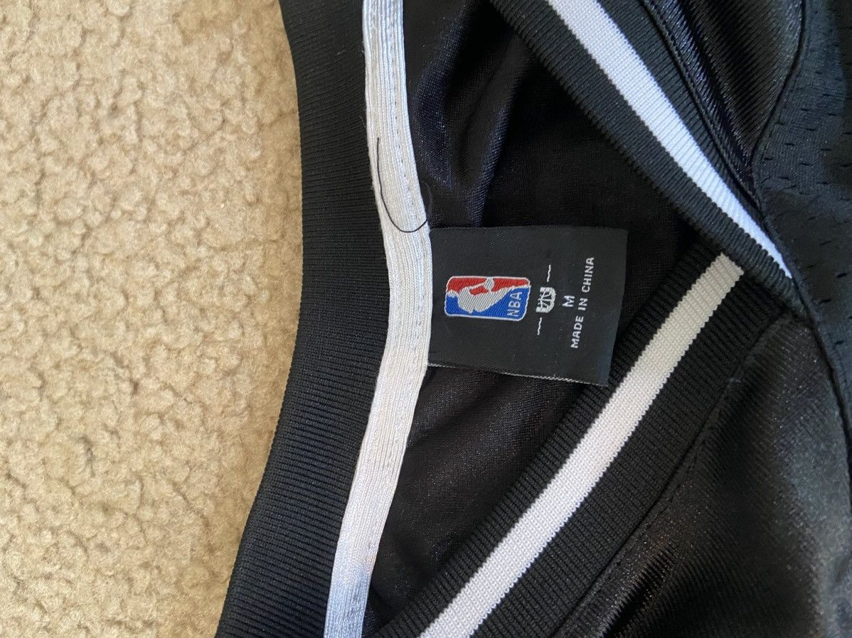 NBA Official NBA Chicago bulls jersey Size US M / EU 48-50 / 2 - 3 Thumbnail
