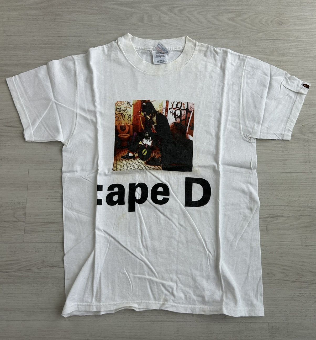 Bape VERY RARE OG 1998 A BATHING APE X CORNELIUS VINYL PLAYER TEE Size US M / EU 48-50 / 2 - 2 Thumbnail