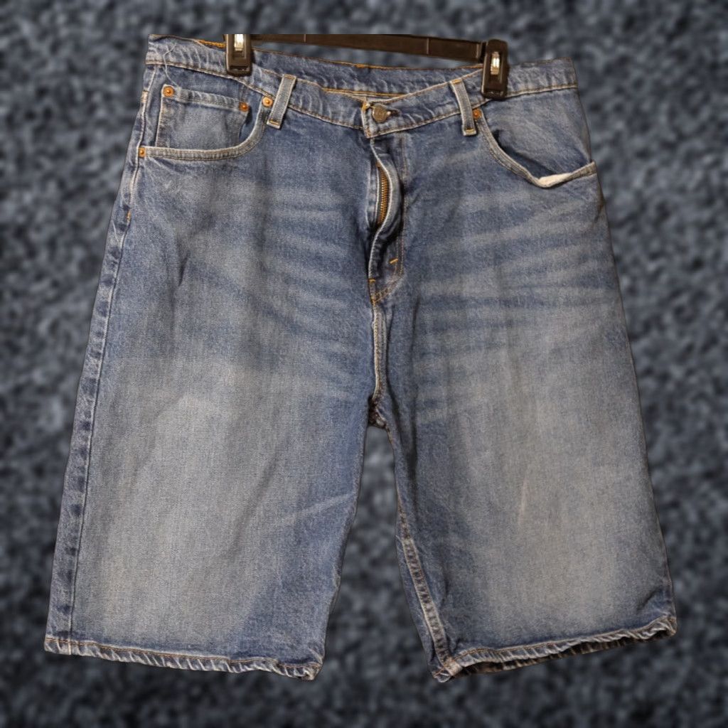 Levi's Levis 569 Jean Shorts Bermuda Denim Blue Mens W36 Inseam 11-1/2 in 569 Denim Shorts Pants Shirt? Size US 36 / EU 52 - 1 Thumbnail