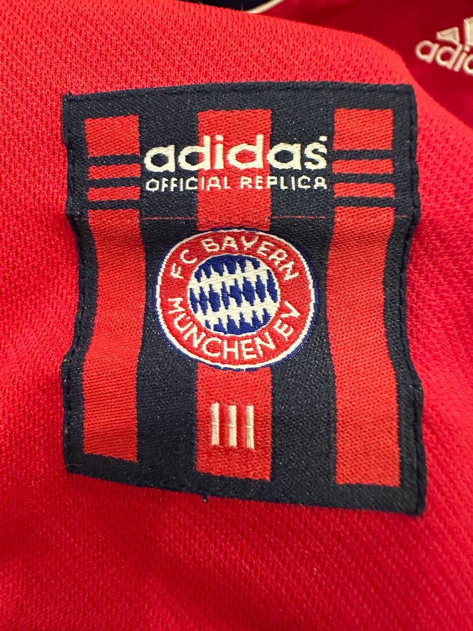 Adidas BAYERN MUNICH 1999 2000 2001 SIGNED FOOTBALL ADIDAS JERSEY Size US M / EU 48-50 / 2 - 6 Thumbnail