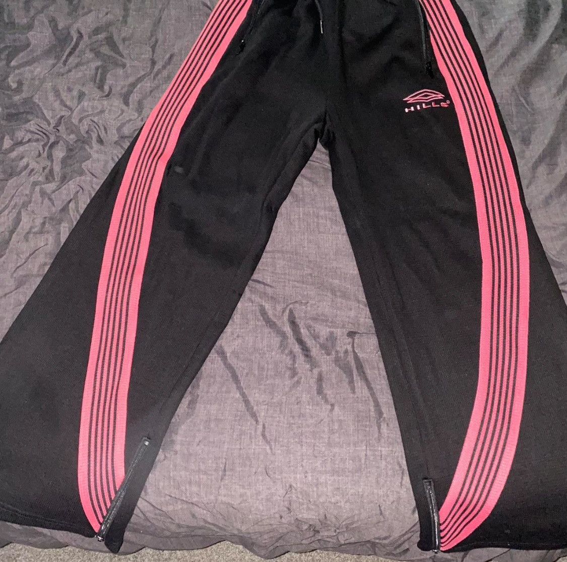The GV Gallery Trackpants Size US 29 - 1 Thumbnail