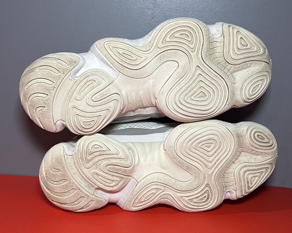 Yeezy Size 12.5 - Adidas Yeezy 500 Bone White Size US 12.5 / EU 45-46 - 6 Thumbnail