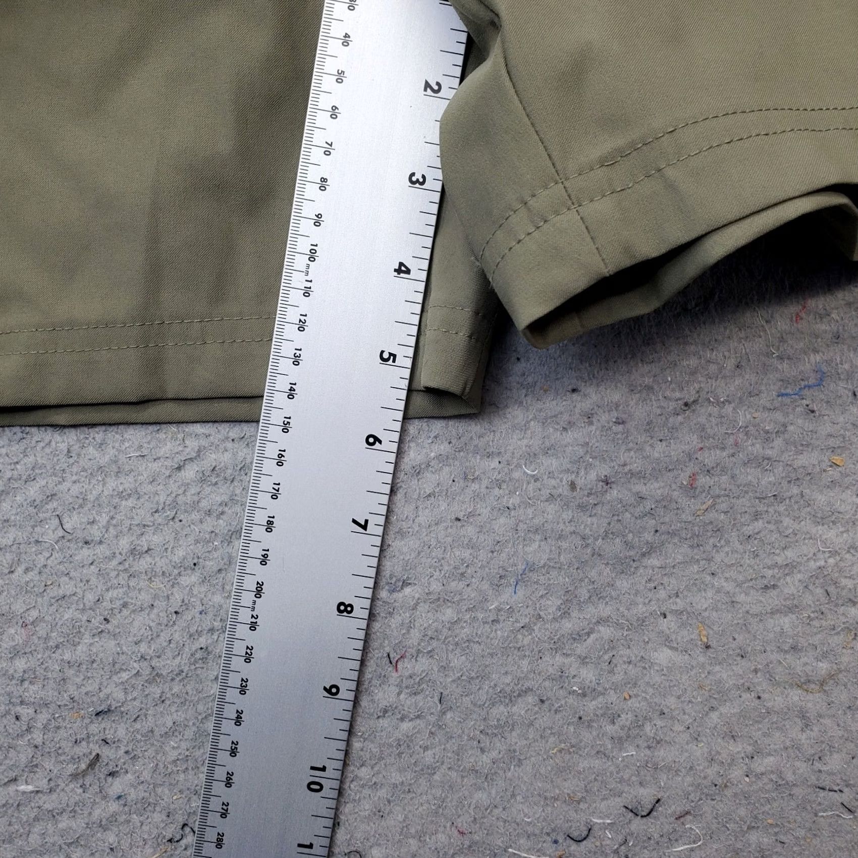 Vintage Columbia Womens Shorts 6 Green Omni Shade Broad Spectrum AK5999-397 Size 28" / US 6 / IT 42 - 4 Thumbnail