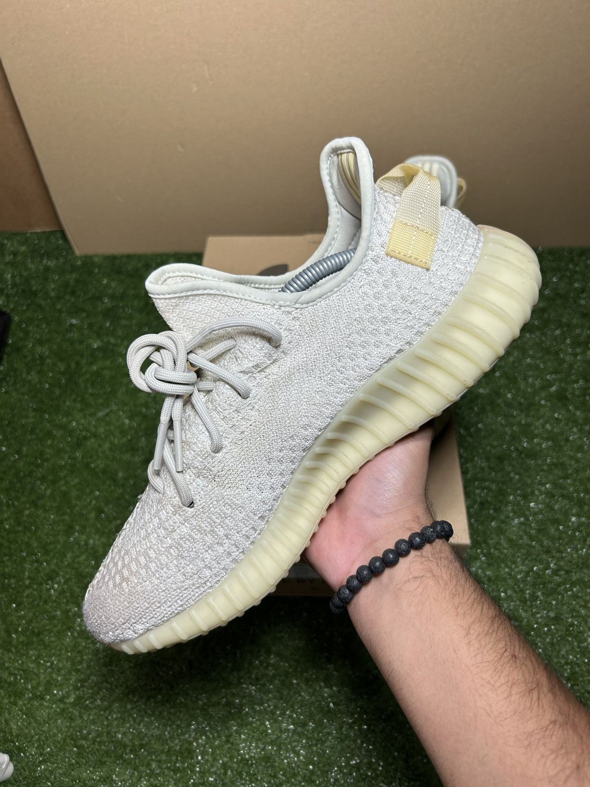 Yeezy Adidas Yeezy 350 Light Size US 11.5 / EU 44-45 - 7 Thumbnail