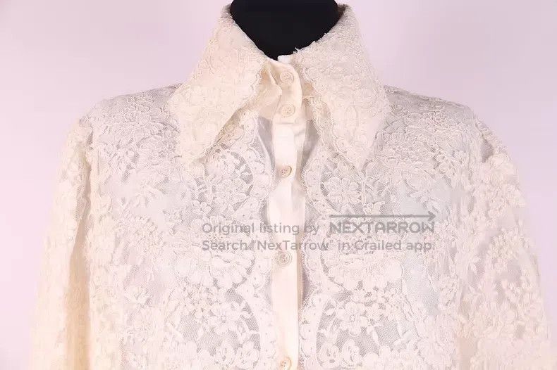 Valentino Valentino Off-white lace top shirt Size L / US 10 / IT 46 - 2 Thumbnail