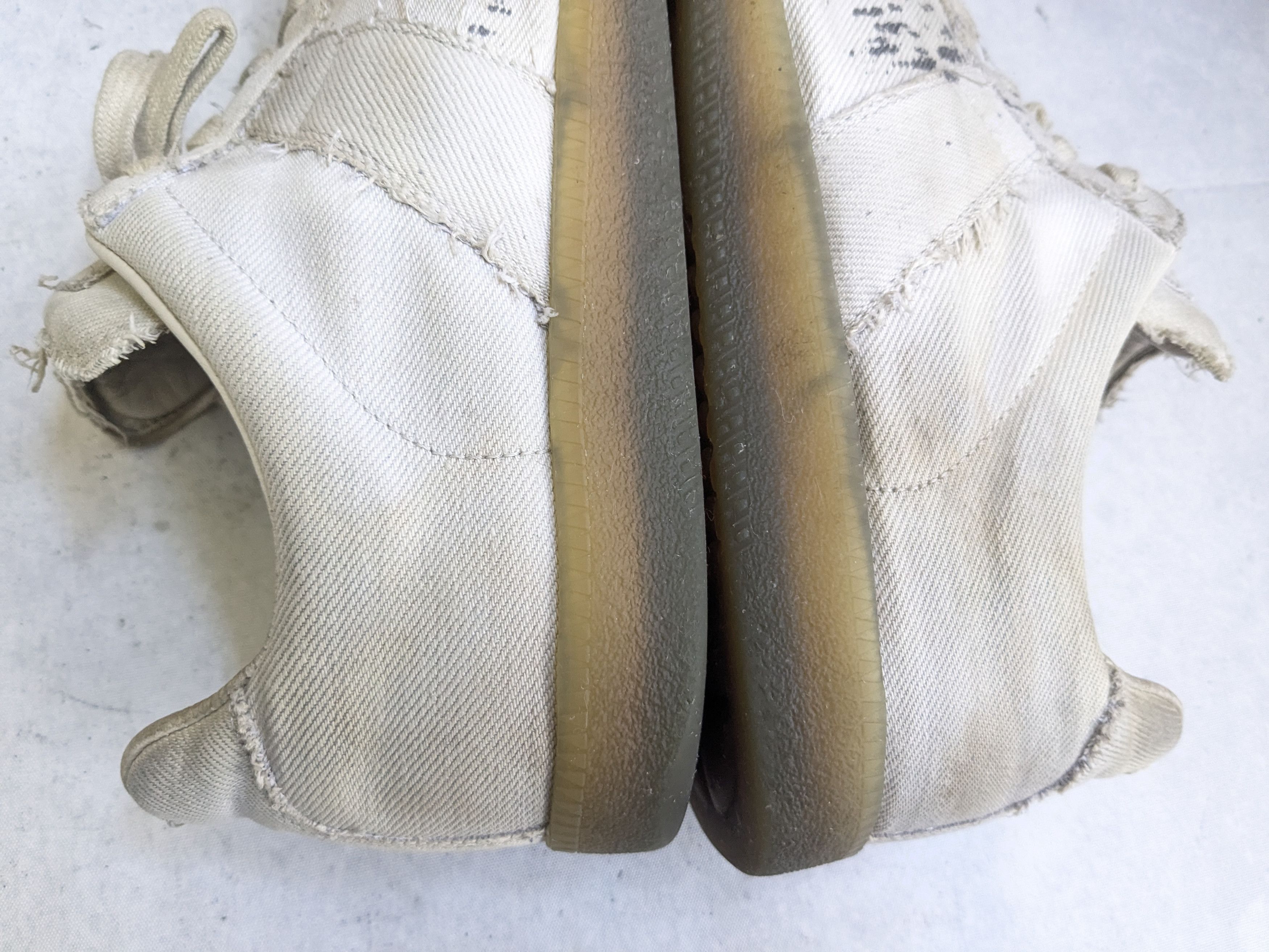 Maison Margiela Maison Margiela Gat Black Paint Splatter White Canvas 43 10 Size US 10 / EU 43 - 14 Thumbnail