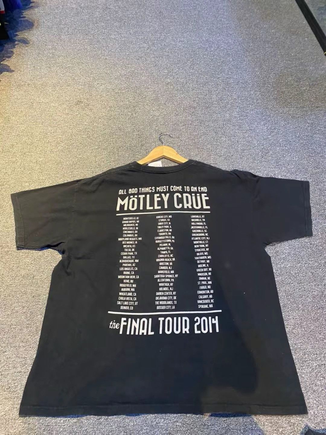 Other Motley Crue Vintage Tour Size US L / EU 52-54 / 3 - 4 Thumbnail