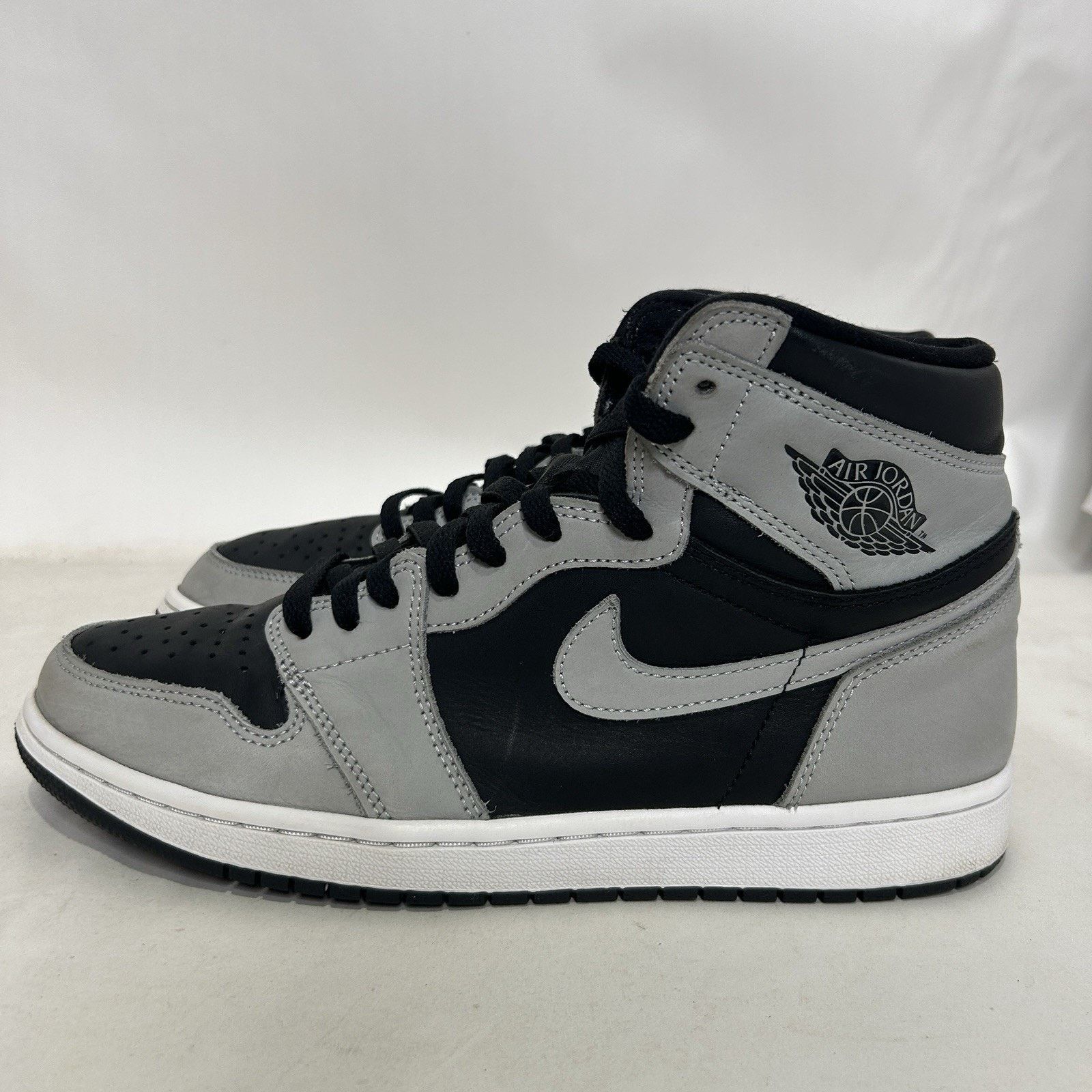 Jordan Brand Nike Air Jordan 1 High OG Retro “Shadow 2.0” Size US 10.5 / EU 43-44 - 6 Thumbnail