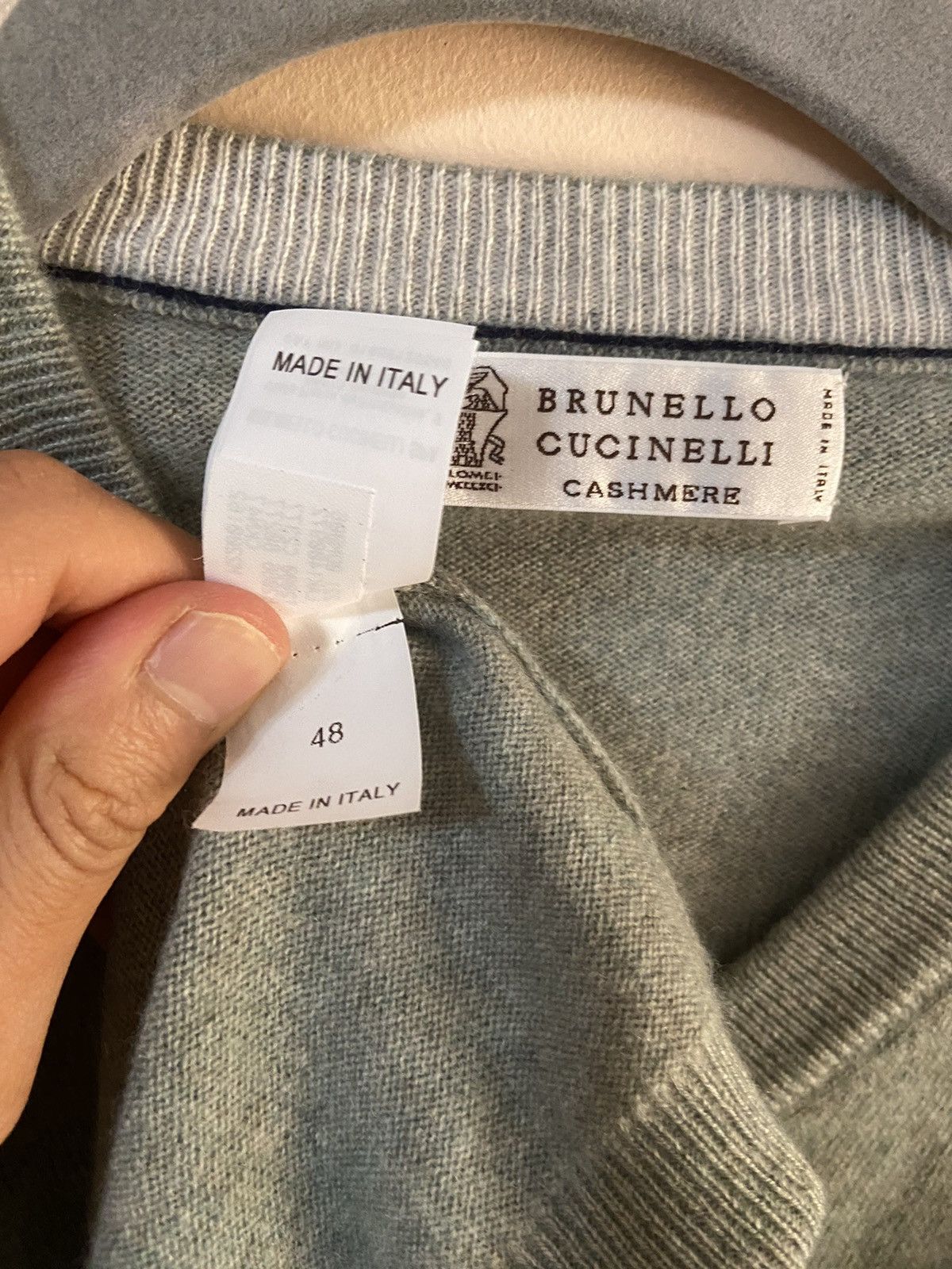 Brunello Cucinelli V-Neck Cashmere Sweater Size US M / EU 48-50 / 2 - 6 Thumbnail
