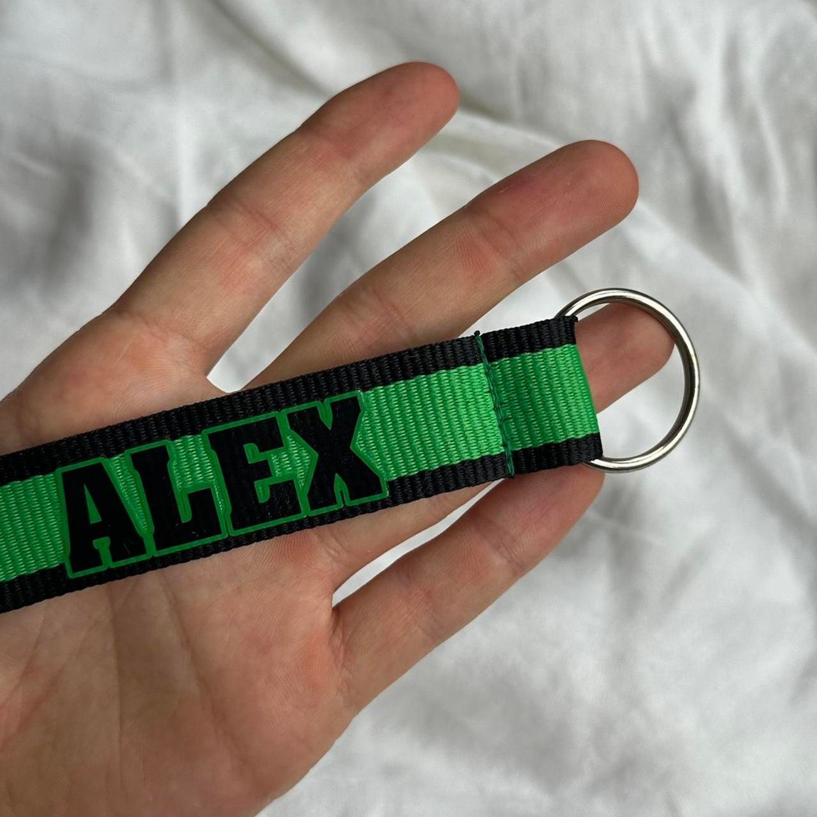 Other × Vintage Vintage Green Y2K Alex Keychain Carabiner Striped Accessory Size ONE SIZE - 2 Thumbnail