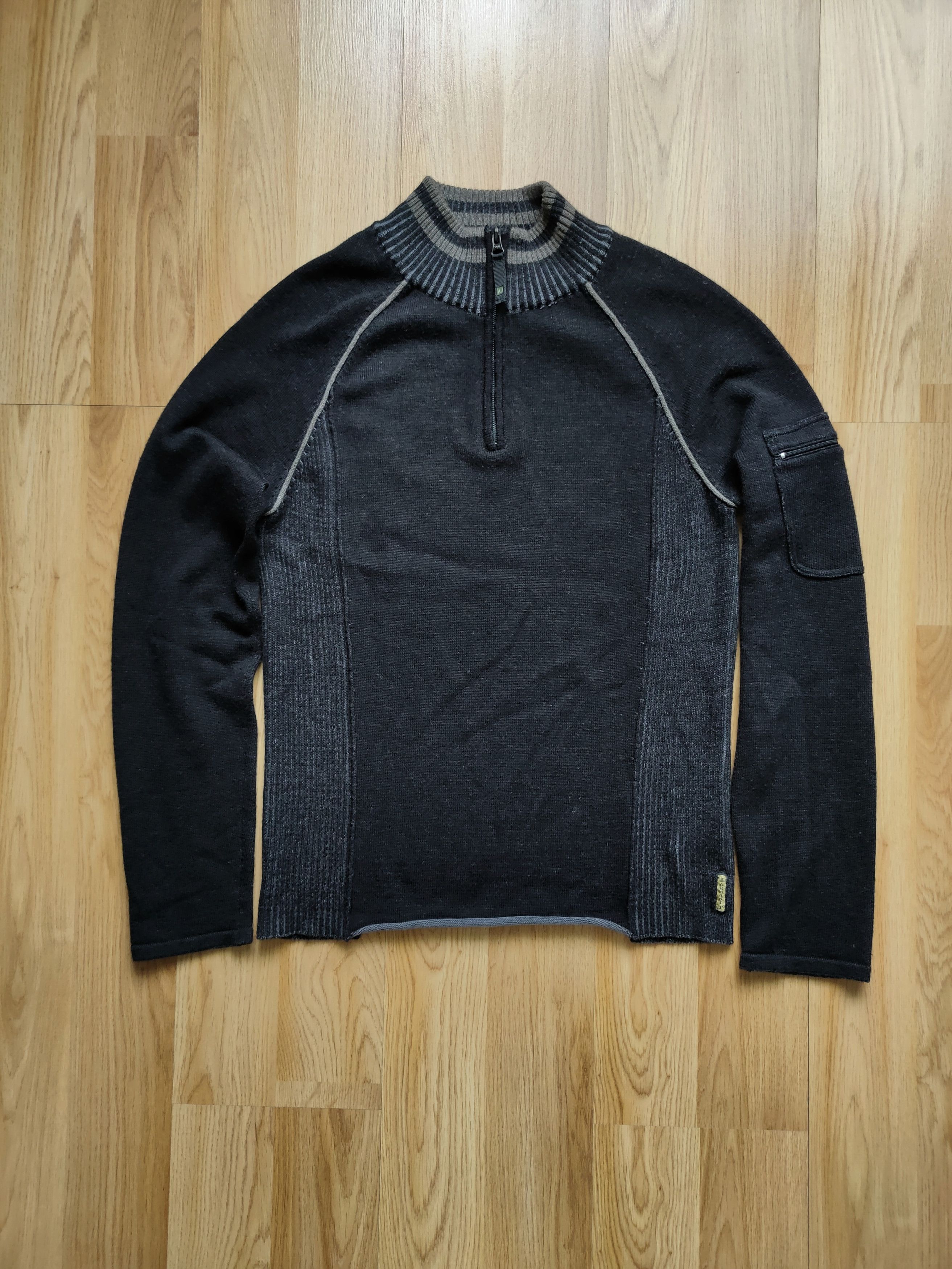 Armani Vintage Y2K Armani Jeans Sweater Pullover Giorgio Armani AJ Size US M / EU 48-50 / 2 - 11 Thumbnail