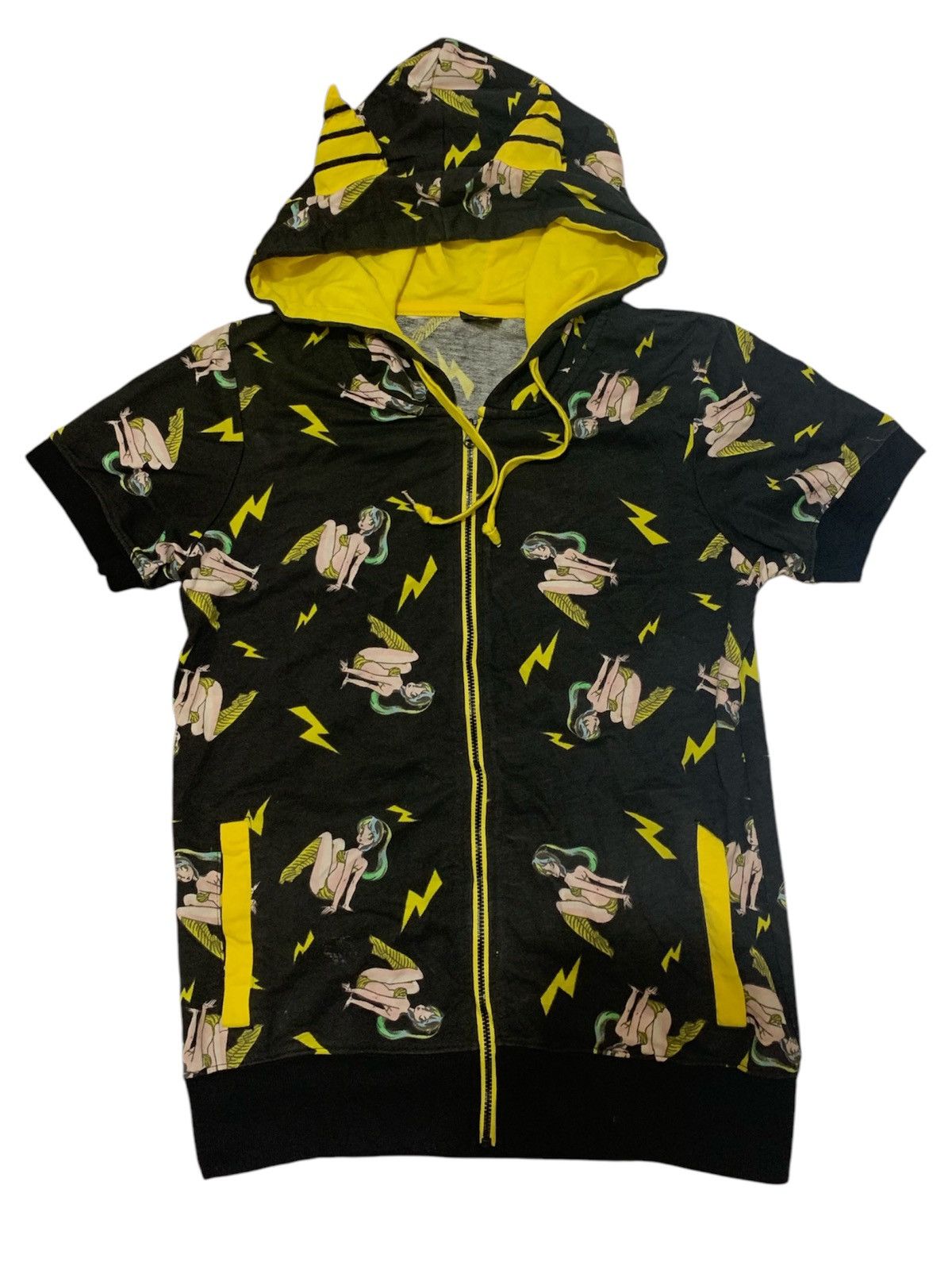 Japanese Brand × Le Grande Bleu (L.G.B.) 🔥 Vtg Urusei Yatsura Anime Short Sleeve Hoodie With Horn Size L / US 10 / IT 46 - 1 Thumbnail
