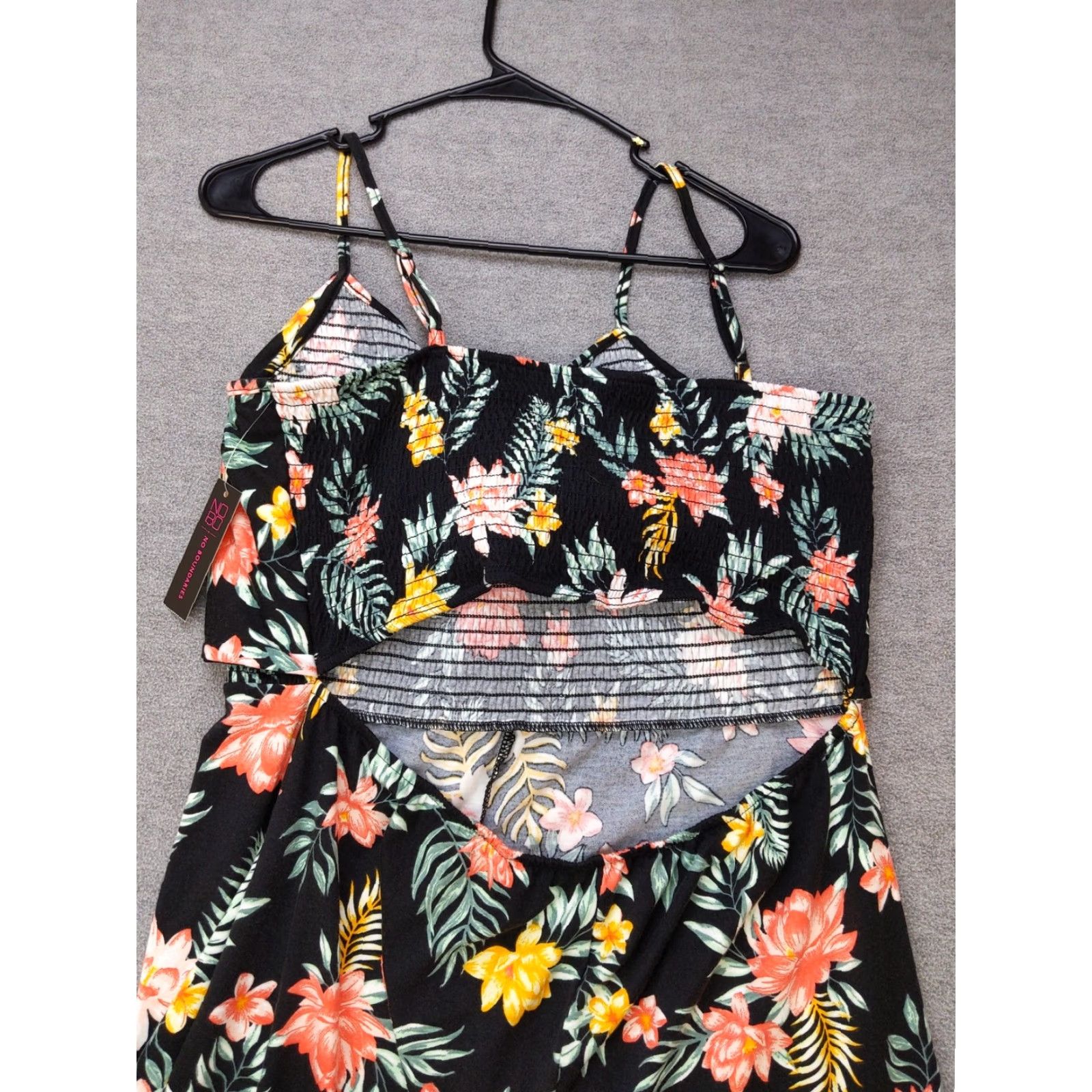 Vintage No Boundaries Jumpsuit Womens XL Black Floral Wide Leg Smocked Tie Front Summer Size 40" / US 18 - 6 Thumbnail