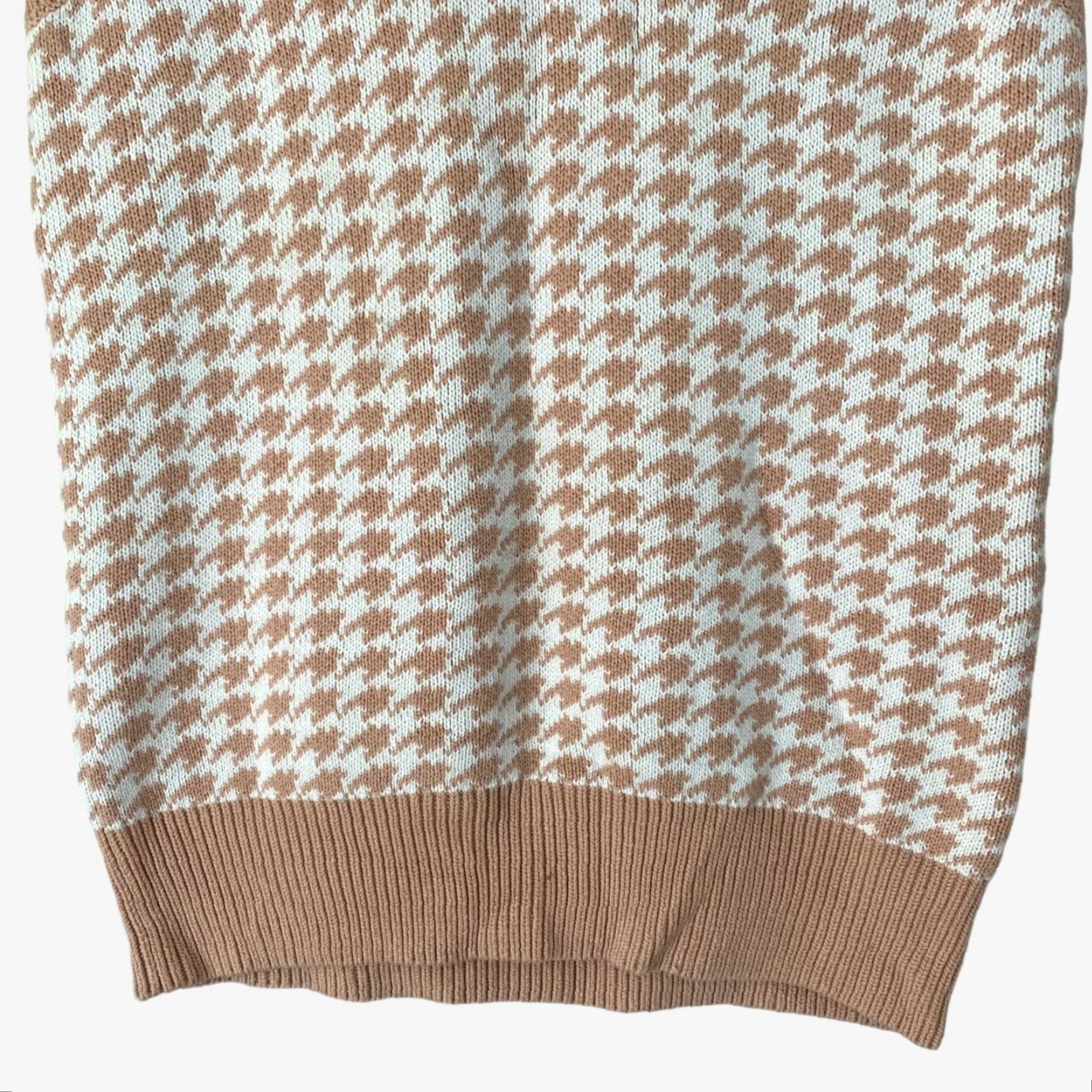 Abercrombie & Fitch VINTAGE Abercrombie & Fitch Houndstooth Sweater Vest Women's Large Tan Oversized Preppy Size L / US 10 / IT 46 - 6 Thumbnail