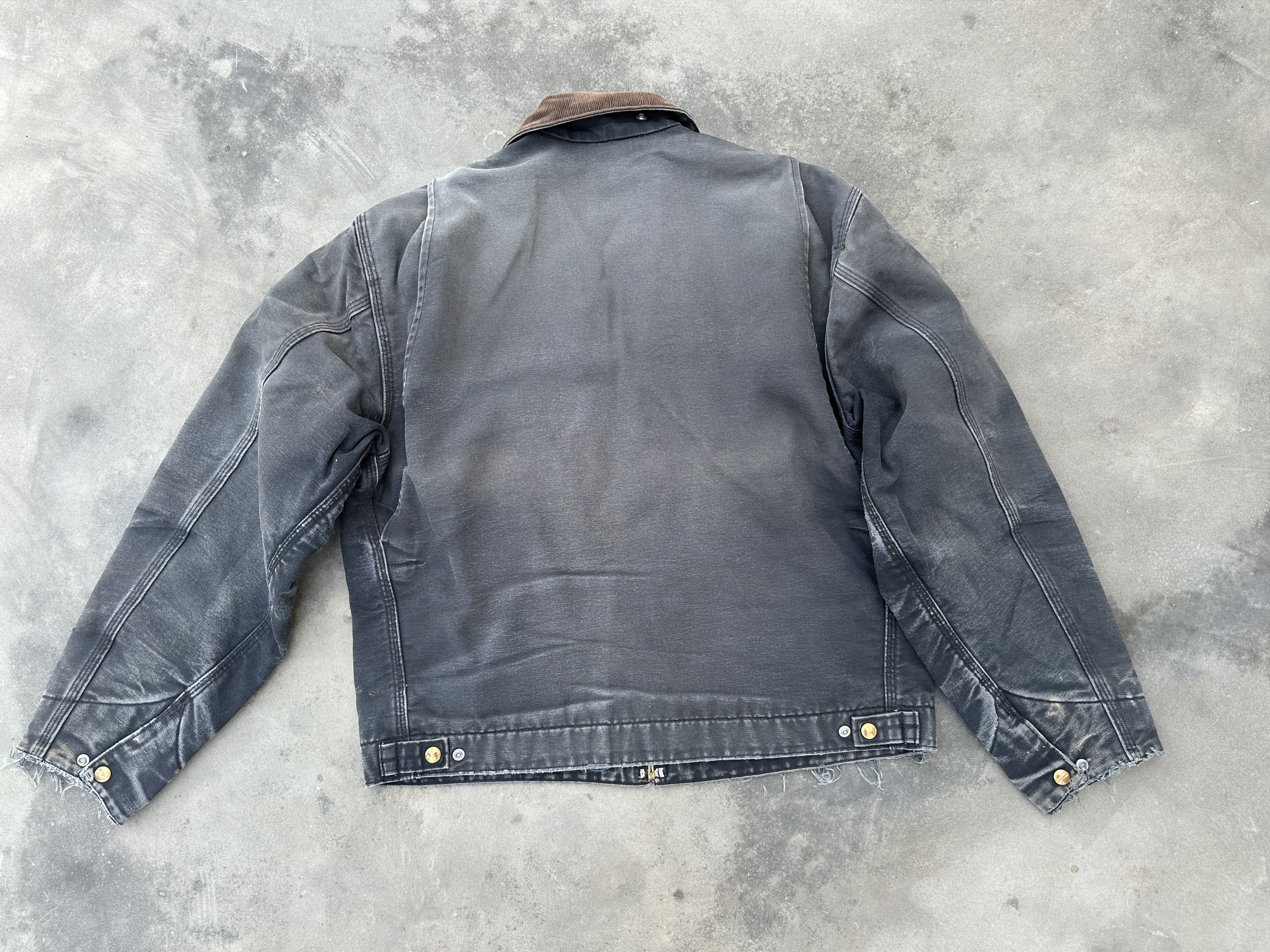 Carhartt Vintage Carhartt Distressed Detroit Jacket – Faded Black Size US L / EU 52-54 / 3 - 9 Thumbnail