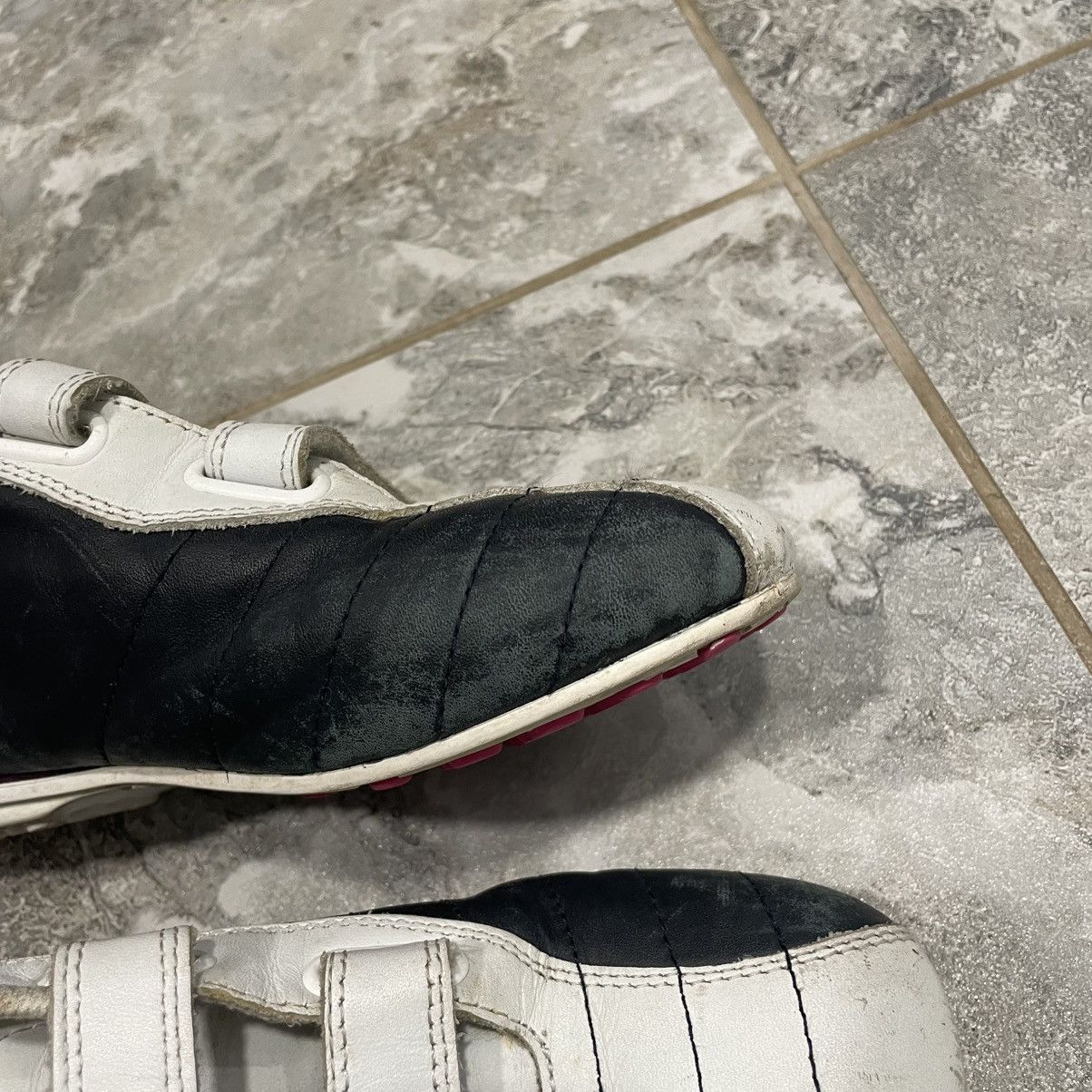 Dolce & Gabbana Vintage Dolce Gabbana Sneakers Embroidered DG Logo shoes Size US 5 / IT 35 - 5 Thumbnail