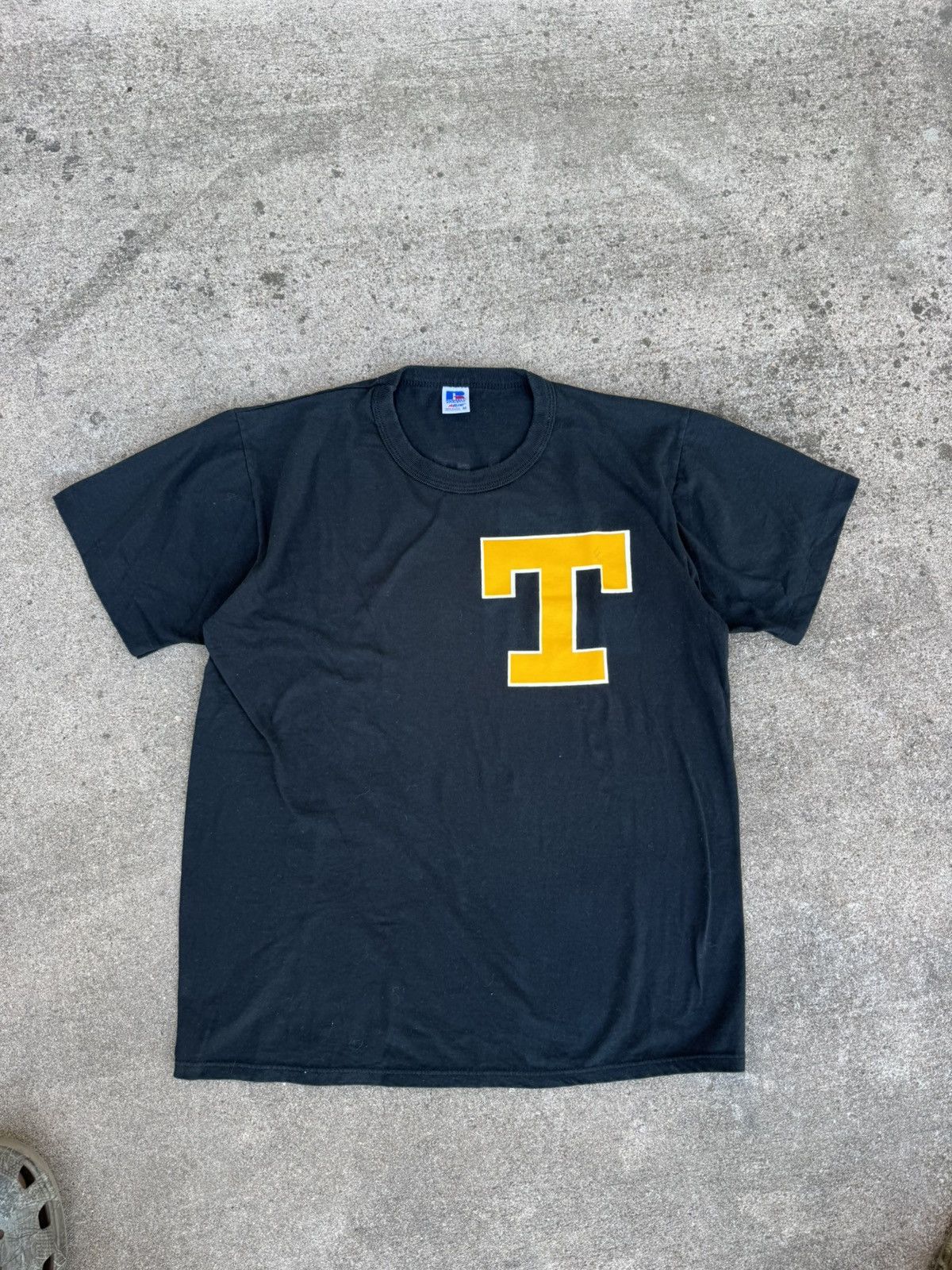 NCAA Vintage Tennessee Volunteers Russell Athletic Tee USA Medium Size US M / EU 48-50 / 2 - 4 Thumbnail